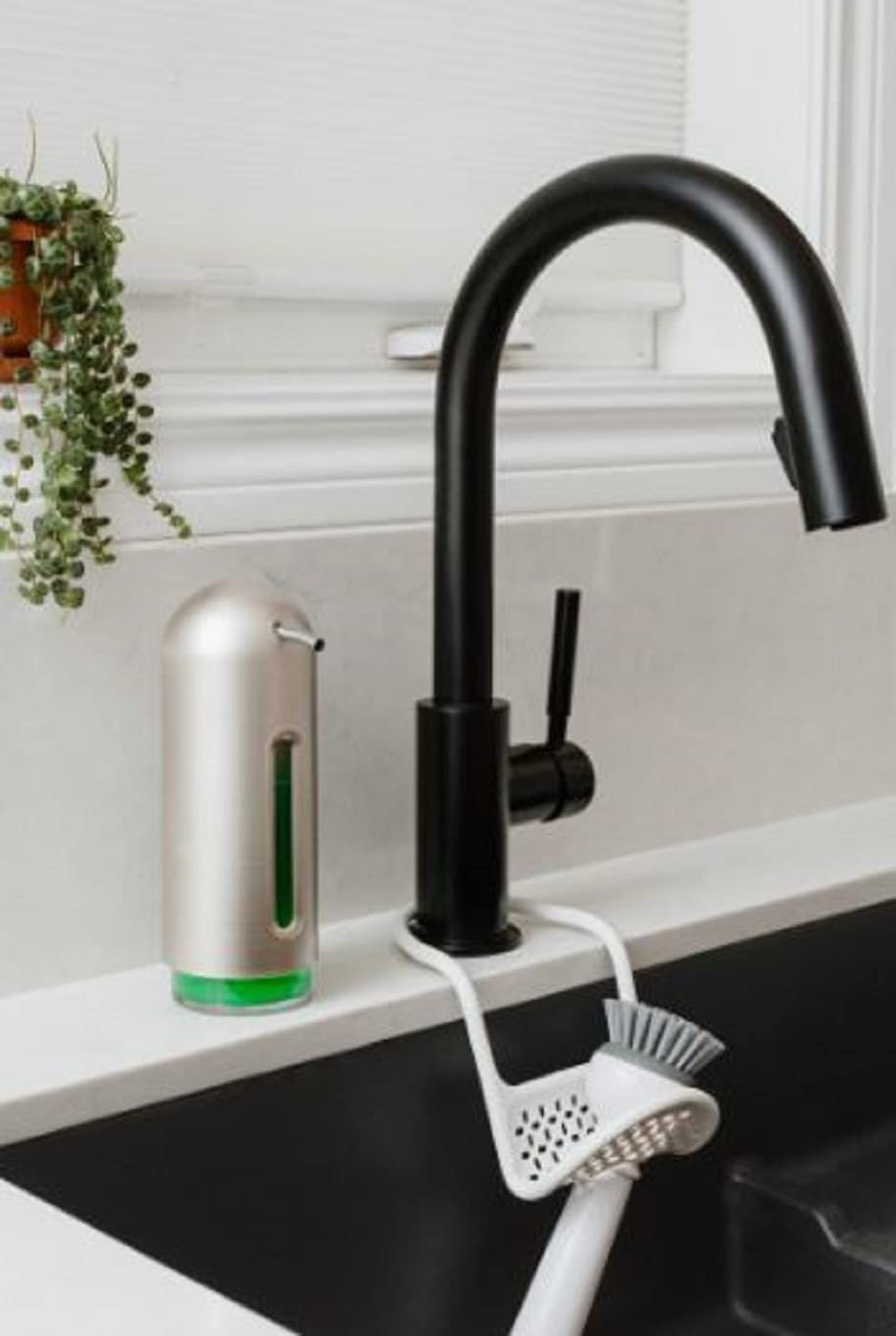 Umbra Penguin Soap Pump, Kitchen Soap Dispenser, Nickel,12 Oz (355 Ml)