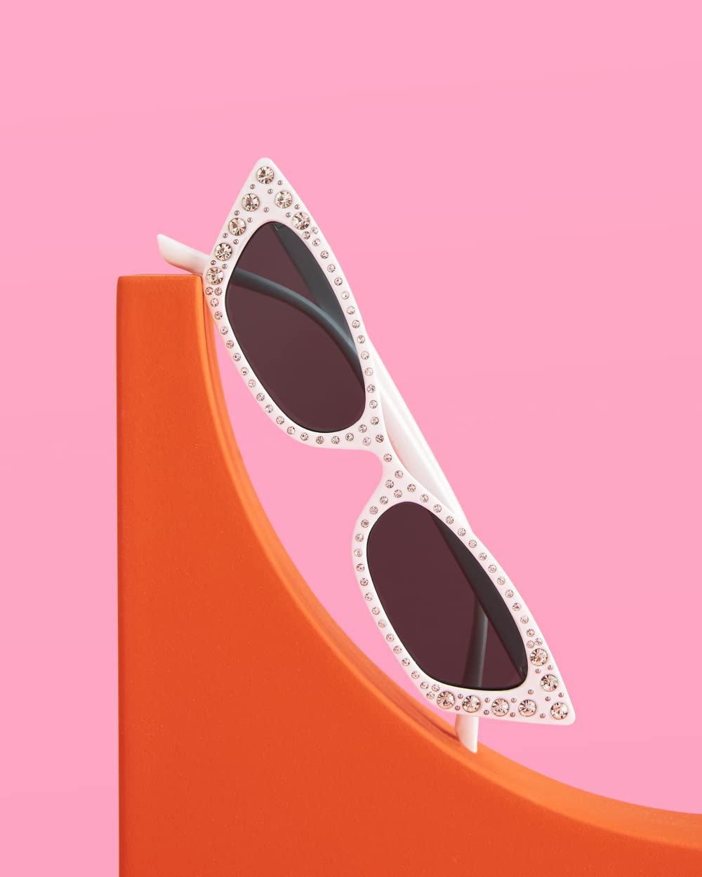 xo  Fetti White Bedazzled Cat Eye Sunglasses  White Bachelorette Party Favor  Bridesmaid Sunnies Gift  y2k Birthday Party Decorations + Cool Halloween Costume