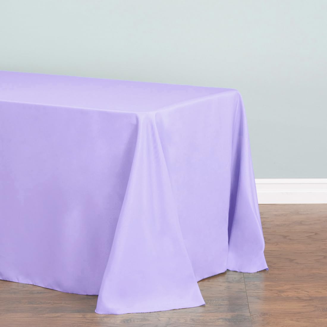 Ltc Linens 10-Pack Bulk 90X132 Inch Lavender Rectangular Tablecloths - Rounded Corners Table Cloths For 6 Ft Tables Floor-Length