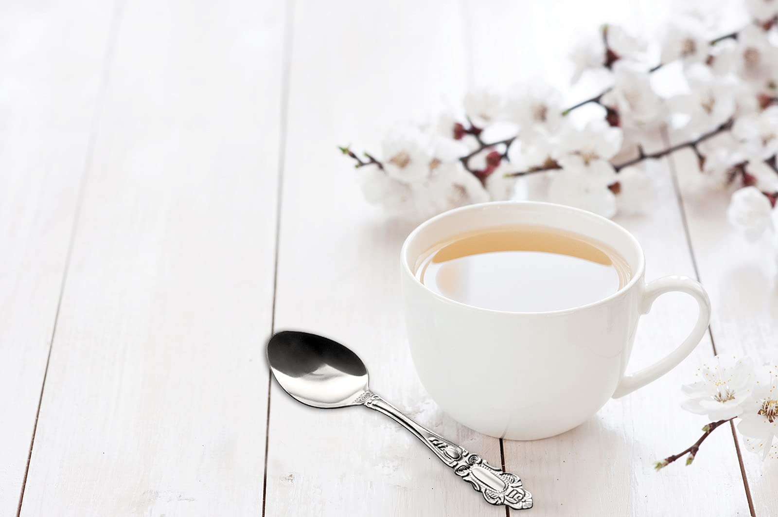 Decorrack 24 Pieces Teapoons, Food Grade Stainless Steel Teaspoons, 5.5 Inches, Flatware For Home, Restaurant, Dishwasher Safe.