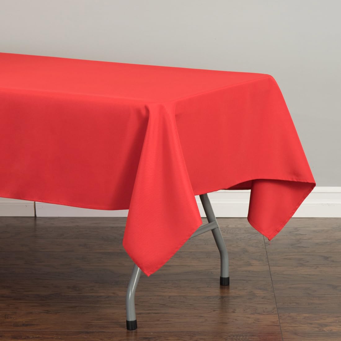 Ltc Linens 5 Pack Red Rectangular Tablecloths 60 X 126 Inch For 8 Ft Rectangle Banquet Tables With Half-Drop - Stain And Wrinkle
