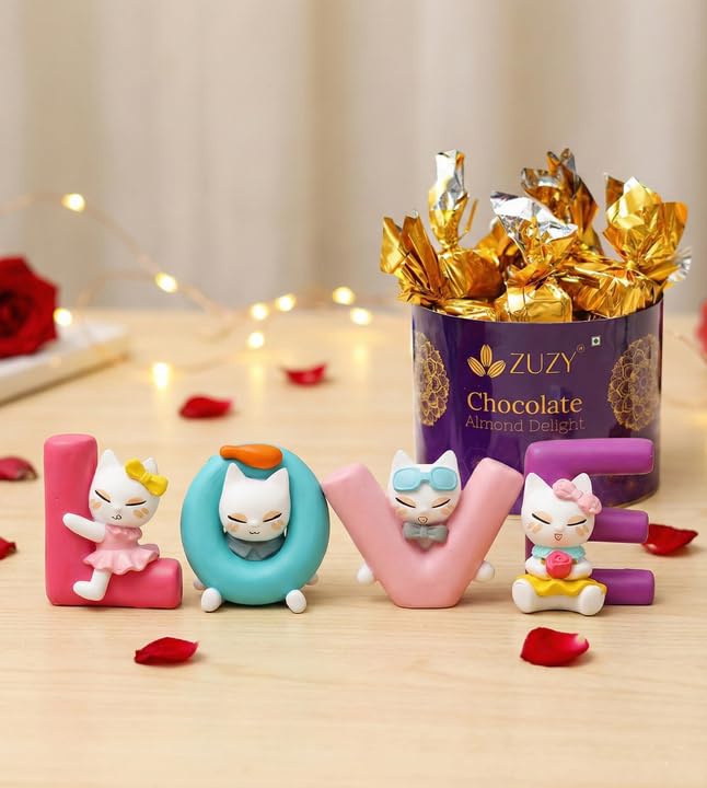 Ecraftindia Multicolor Polyresin Romantic Animated Couple Decorative Showpiece For ValentineS Day Gift With Zuzy Chocolate Box