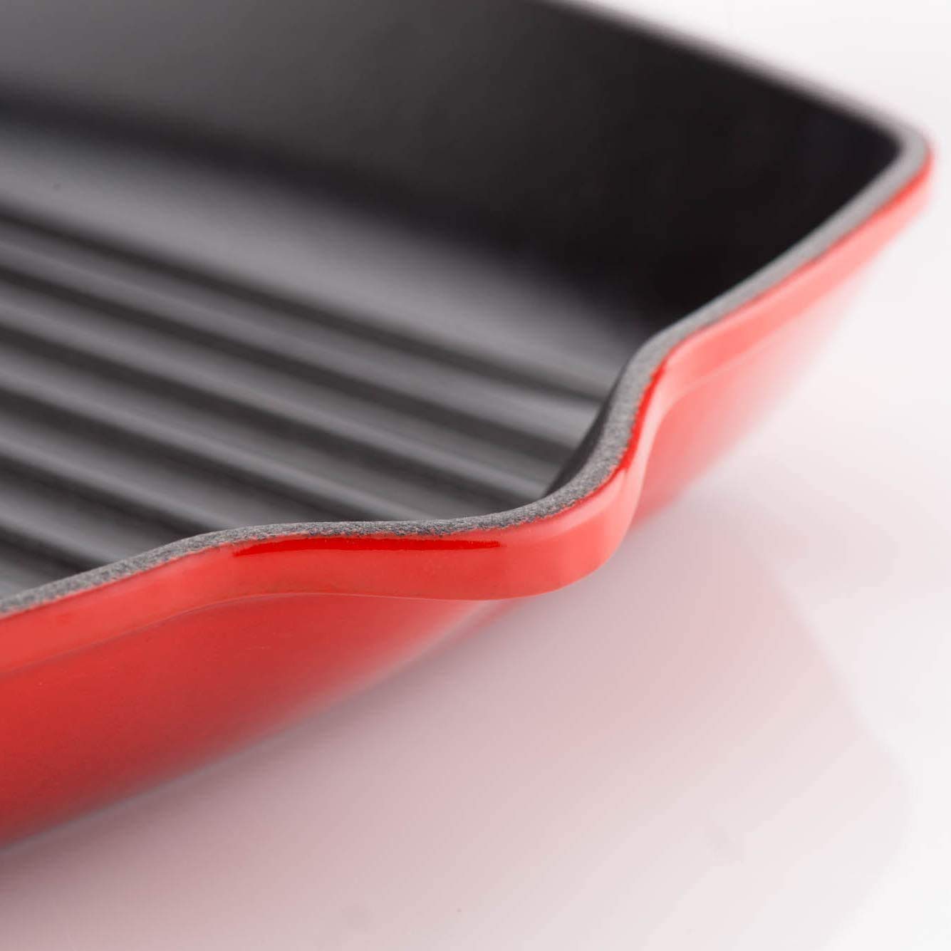 Le Creuset Enameled Cast Iron Signature Square Skillet Grill, 10.25'', Cerise