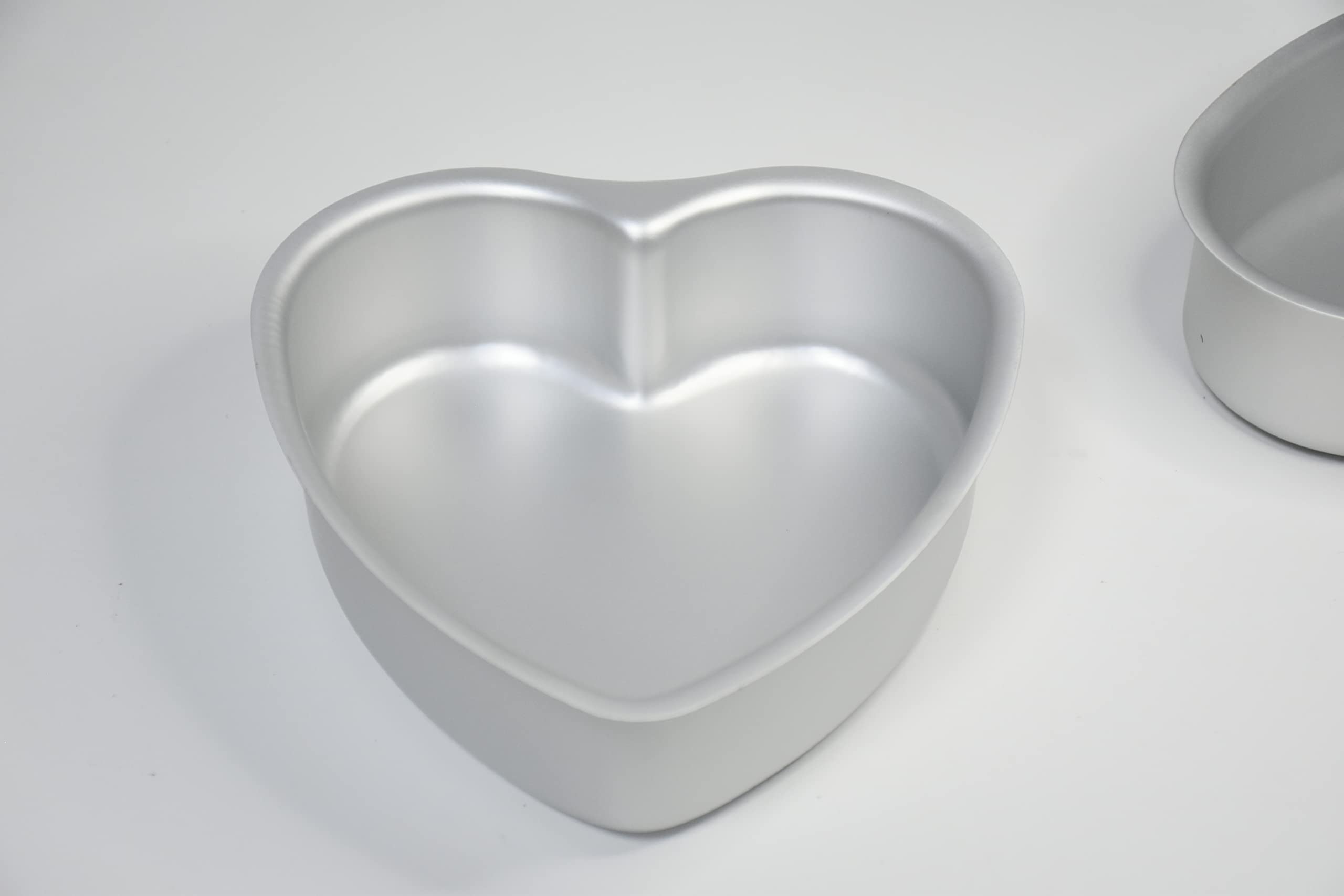 Kefyixc Set Of 3 Heart-Shaped Cake Pan,6 Inch Heart-Shaped Cake Tin, Aluminum, For Weddings, Parties, Family And Other Occasions