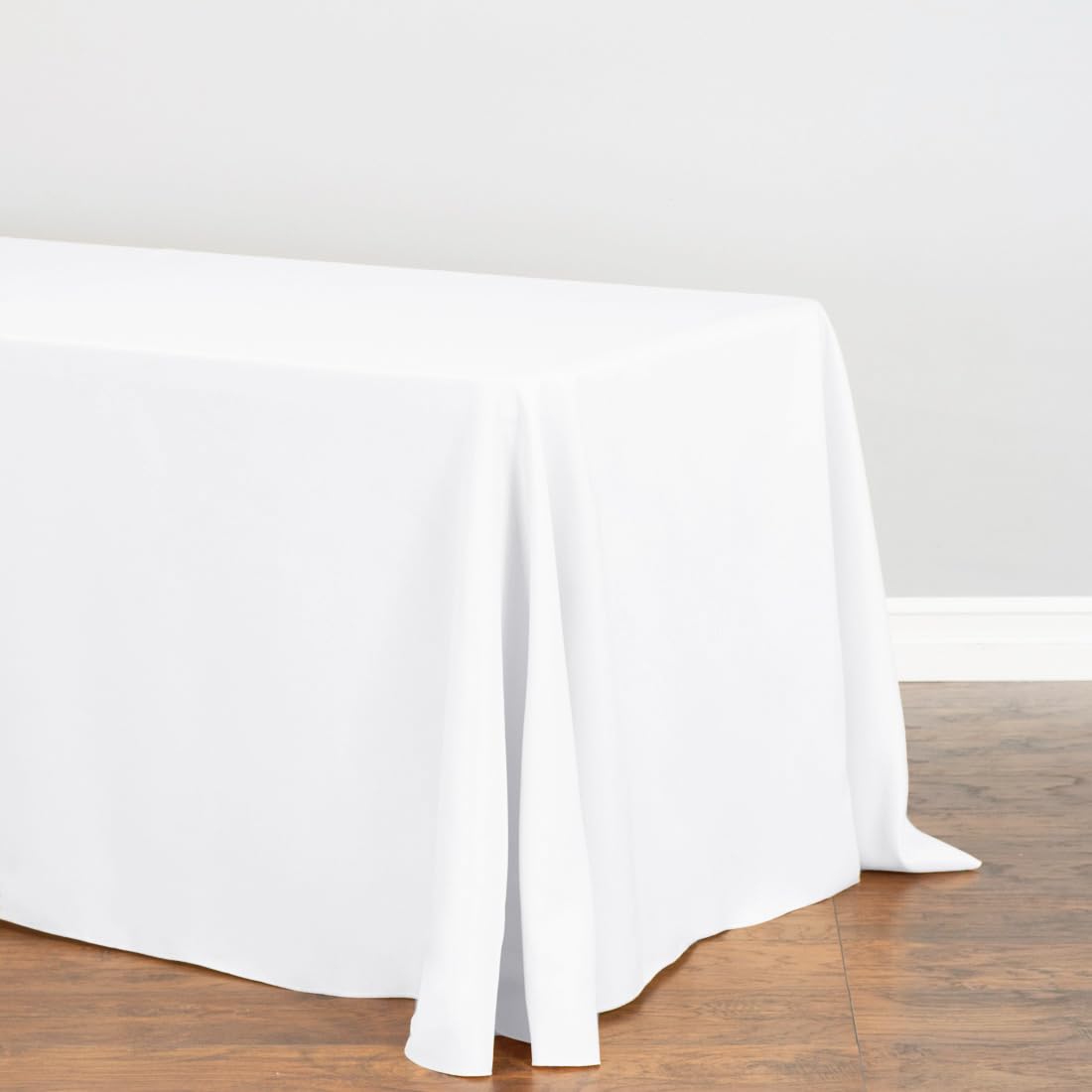 Ltc Linens 5-Pack White Rectangular Tablecloths 90 In X 156 In With Rounded Corners - Ideal For 8 Ft Tables With Floor-Length Dr