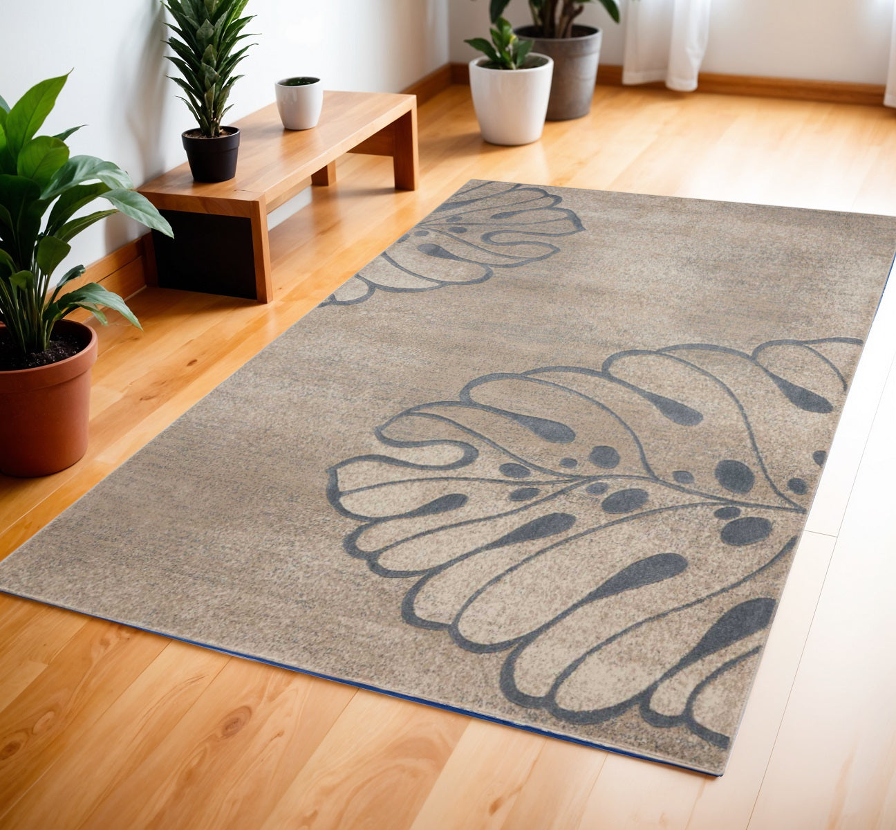 4 X 6 Beige and Gray Botanical Leaves Area Rug