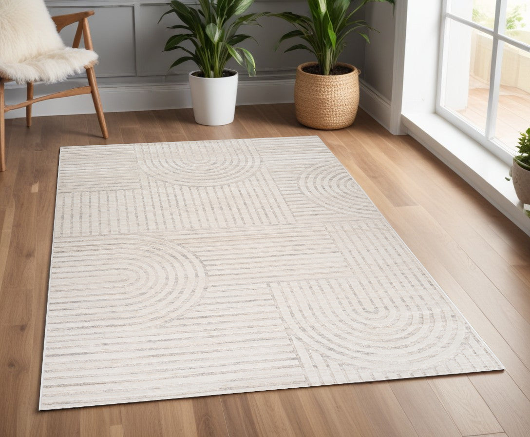 4 X 6 Cream and Beige Abstract Area Rug