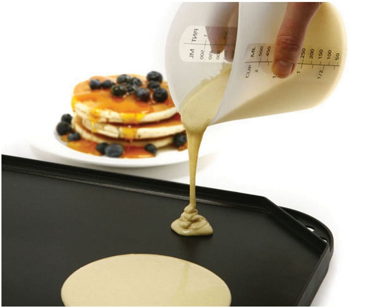 Norpro Silicone Measuring Stir And Pour Measure 4 Cups, Flexible, Dishwasher Safe, 4.5 X 3.75 X 6.75 Inches