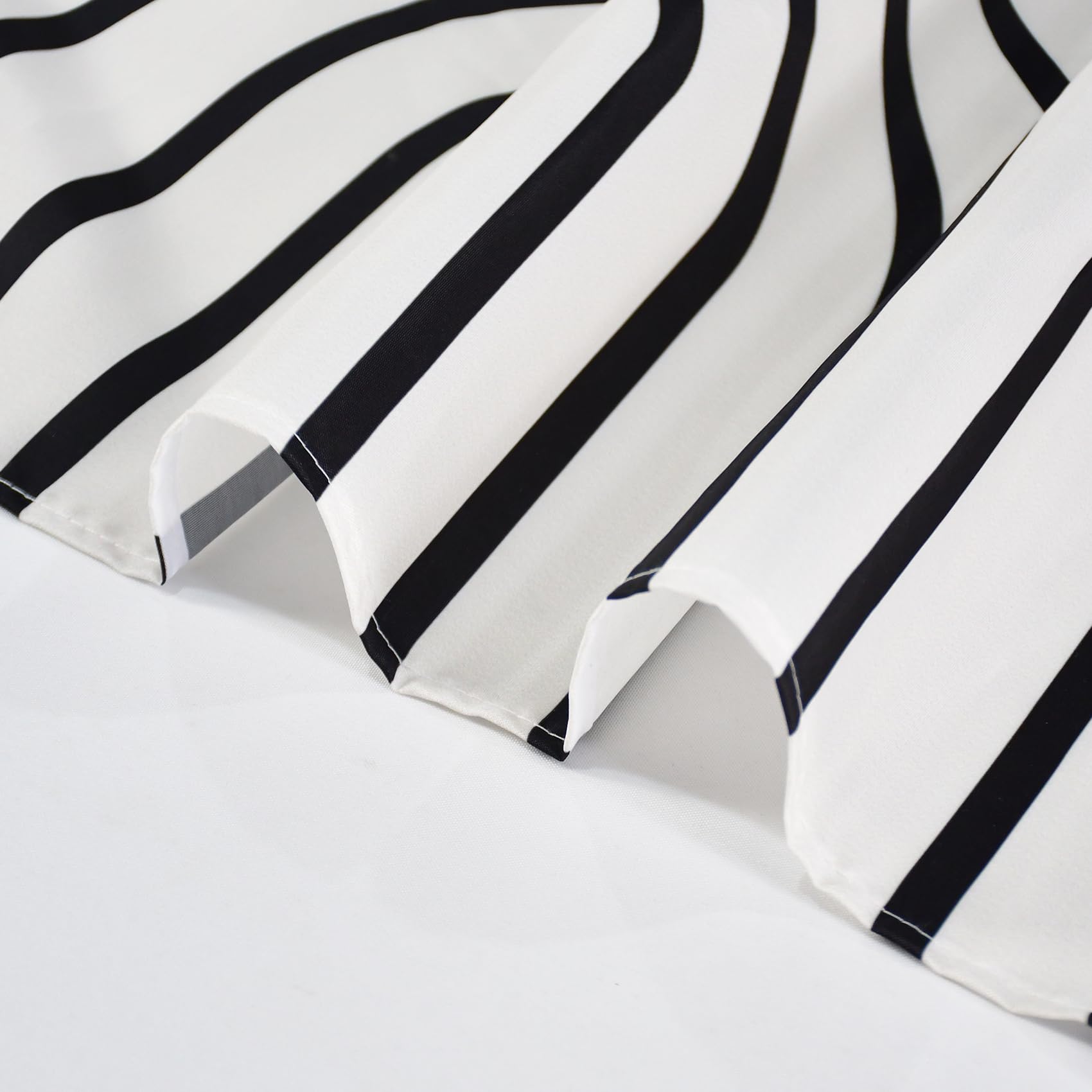 Yanutan Bohemian Shower Curtain, Black Leaves Mid Century Shower Curtain Set For Bathroom, Modern Abstract Minimalist Fabric Bat