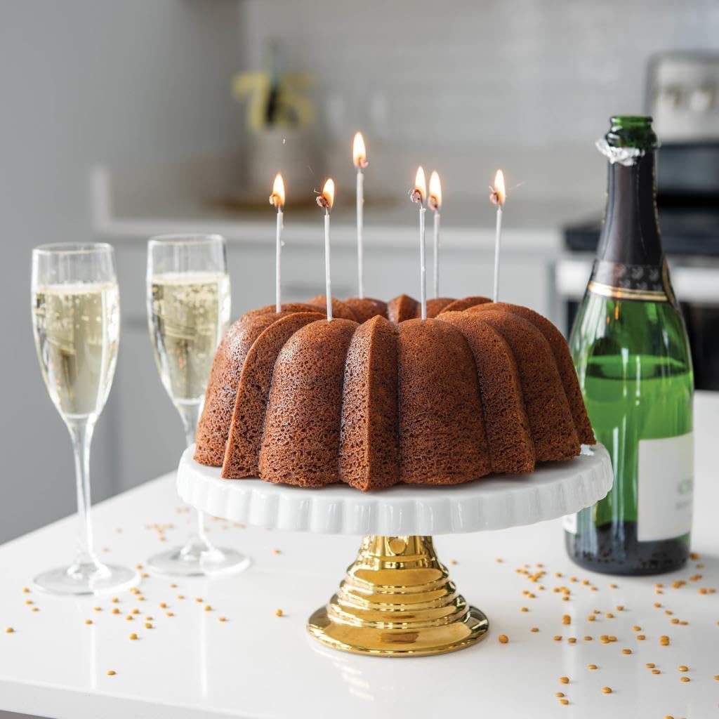 Nordic Ware Anniversary Bundt 12 Cup, Gold