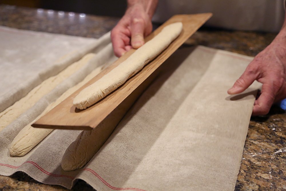 Breadtopia Baguette Bread Flipping Board (Dough Transfer Peel)
