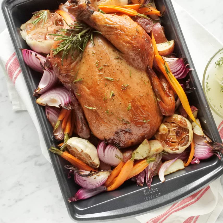 Wilton Advance Select Premium Nonstick Oblong Baking Pan, 9 X 13-Inch, Steel, Silver