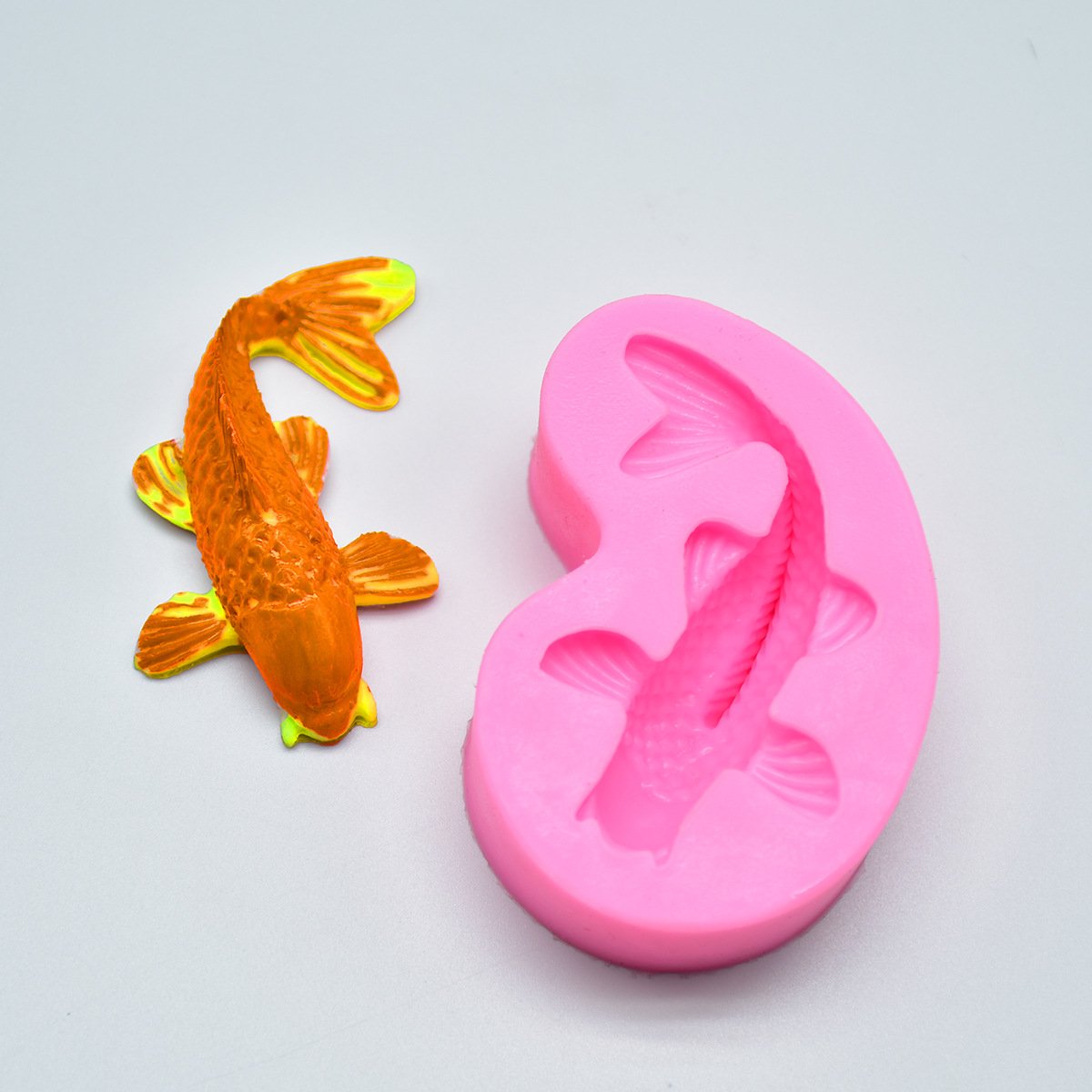 MoldFun Silicone Koi Fish Fondant Mold - Clear, 2.5"x1.4" for Cake/Cupcake Decorating