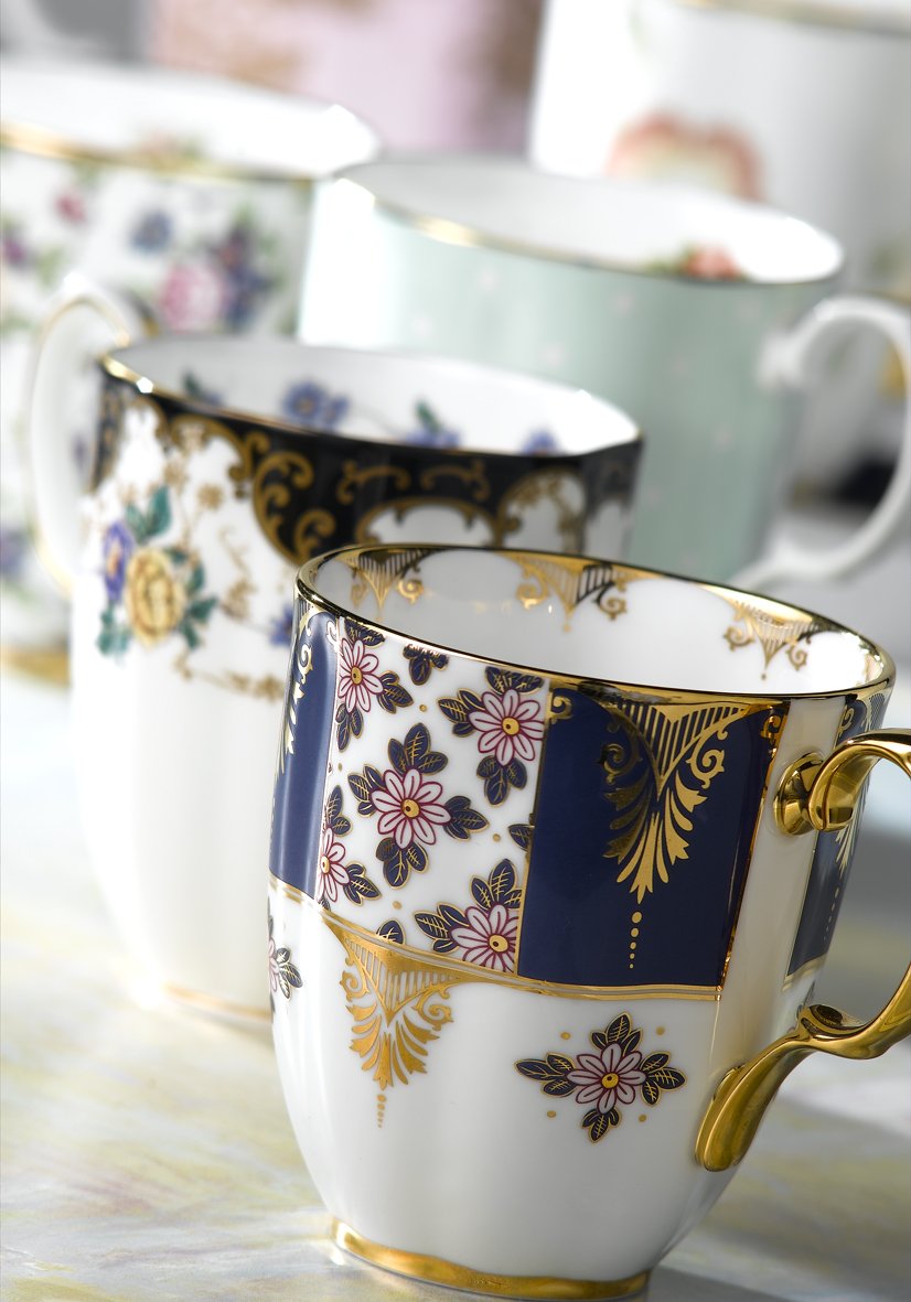 Royal Albert 100 Years 1900-1940 5-Piece Mug Set