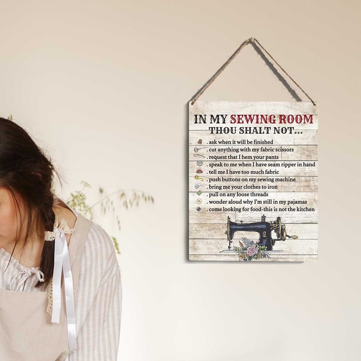 YCYD In My Sewing Room Wall Art Sewing Supplies Home Decor Wall Decor for Sewing Lovers gifts Wooden Hanging Sign Gift for Sewin