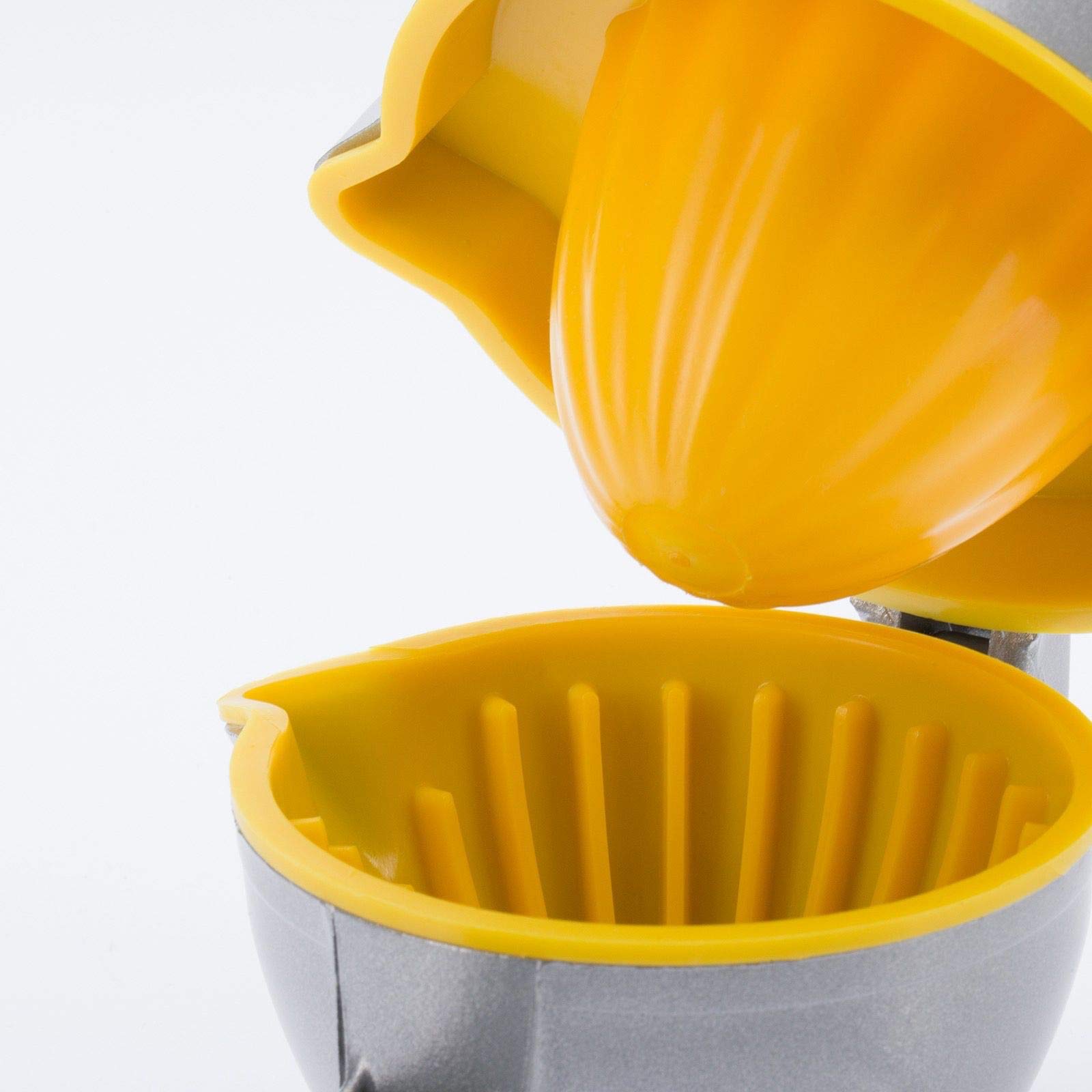 Westmark Fruit Press Limona, 9.37x5.12x2.99 in, Gray/Yellow, Model 50002260