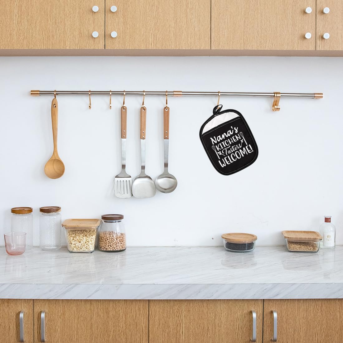 Best Nana Gift Grandma Pot Holders Nana'S Kitchen Tasters Welcome Potholders (Nana'S Kitchen Red)