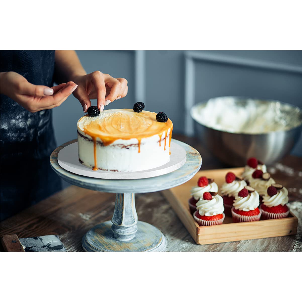 Silver Cake Drum Round 14 Inch Cake Boards with 1/2-Inch Thick Smooth Edges for Multi Tiered Birthday Wedding Party Cake Drums Board