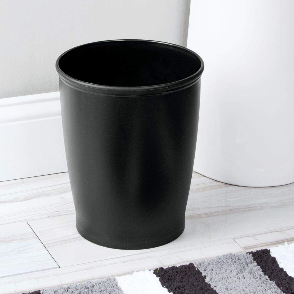 Idesign - 93437 Idesign Kent Plastic Wastebasket, Small Round Plastic Trash Can For Bathroom, Bedroom, Dorm, College, Office, 8.