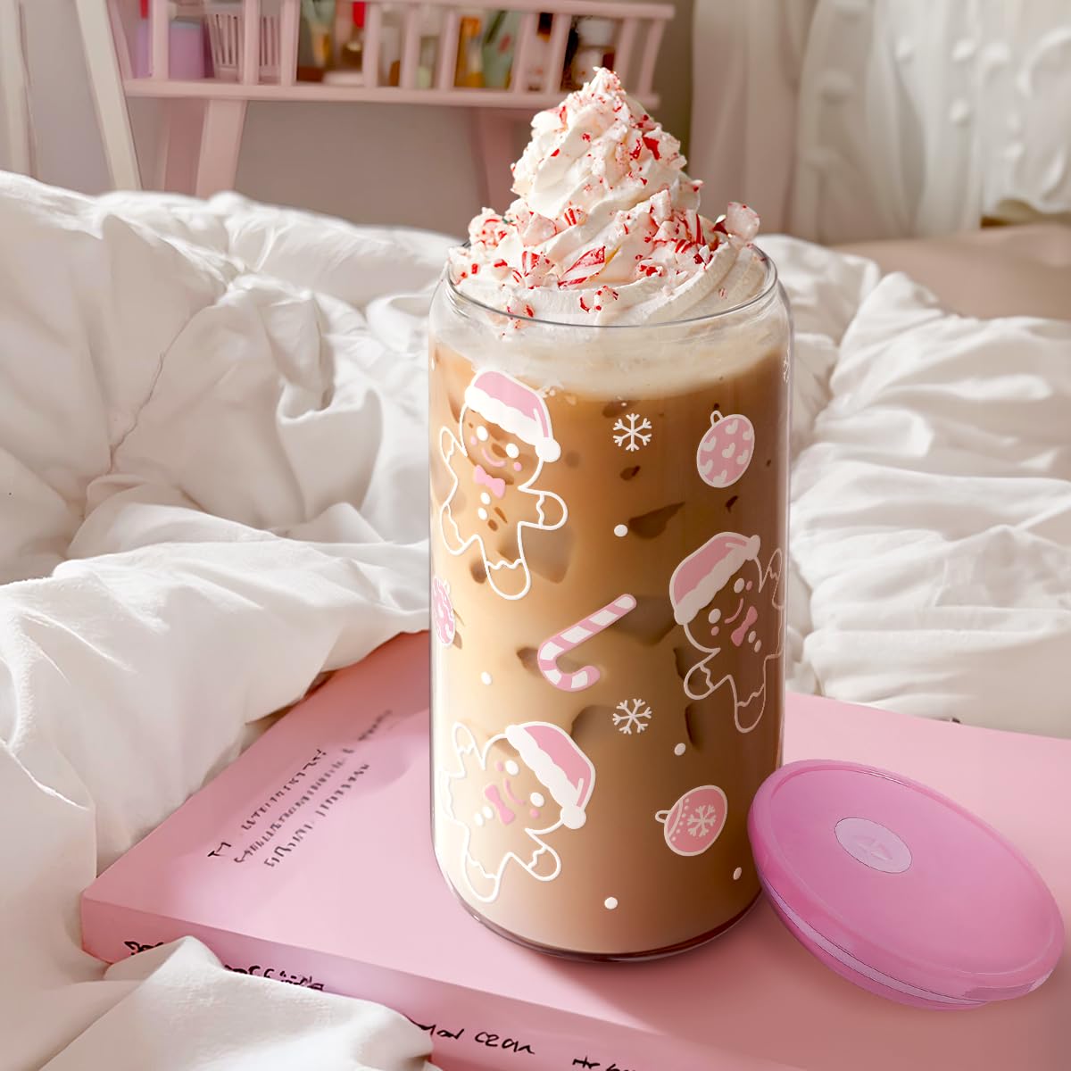 Christmas Gingerbread 16oz Can Glass Tumbler with Acrylic Lid & Straw, Iced Coffee Cup for Women Girls, Aesthetic Cups Gifts for