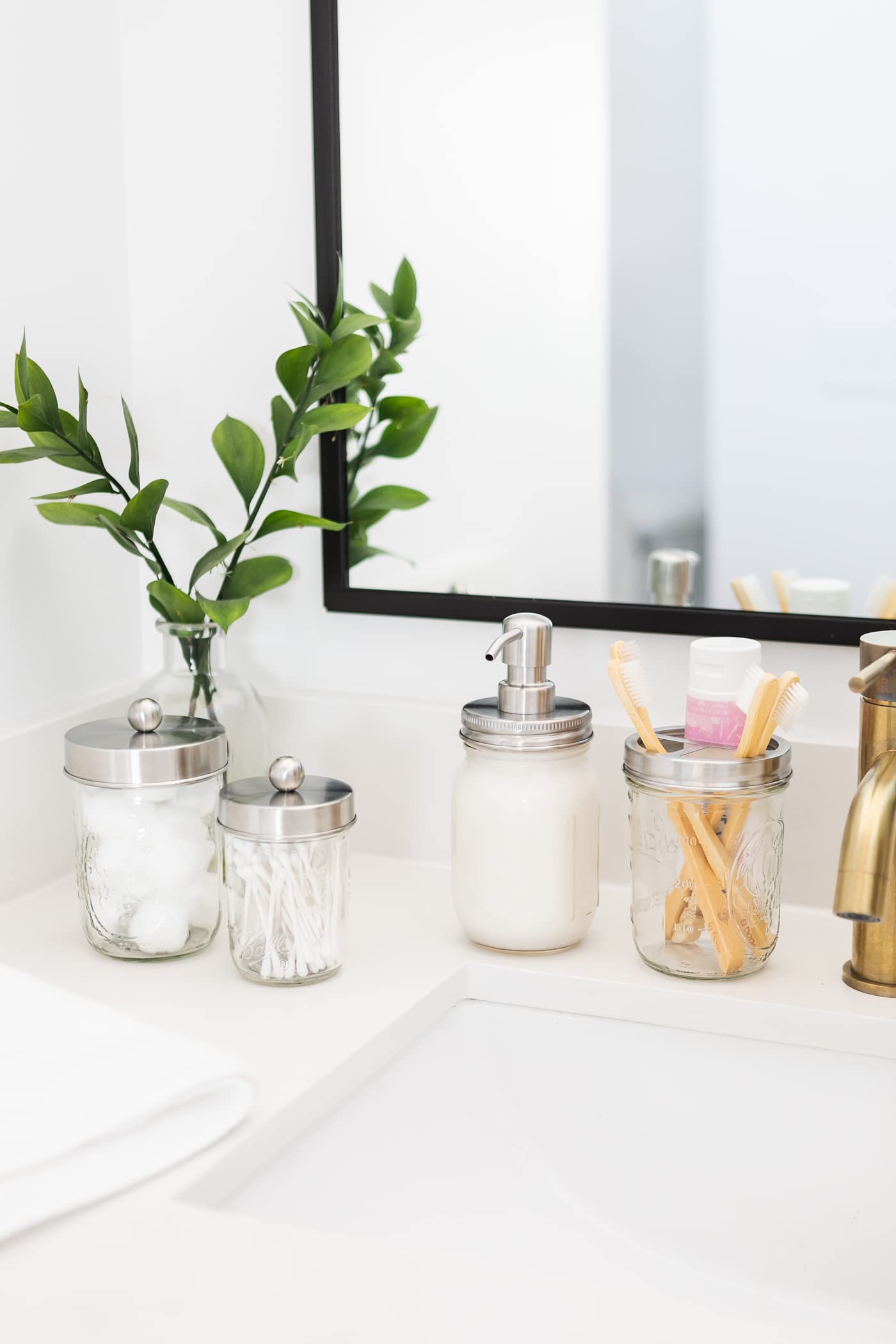 Jarmazing Products Ball Mason Jar Bathroom Gift Set (4 Pcs) - Lotion/Soap Dispenser, Toothbrush Holder, Q-Tip Storage Jars - Far