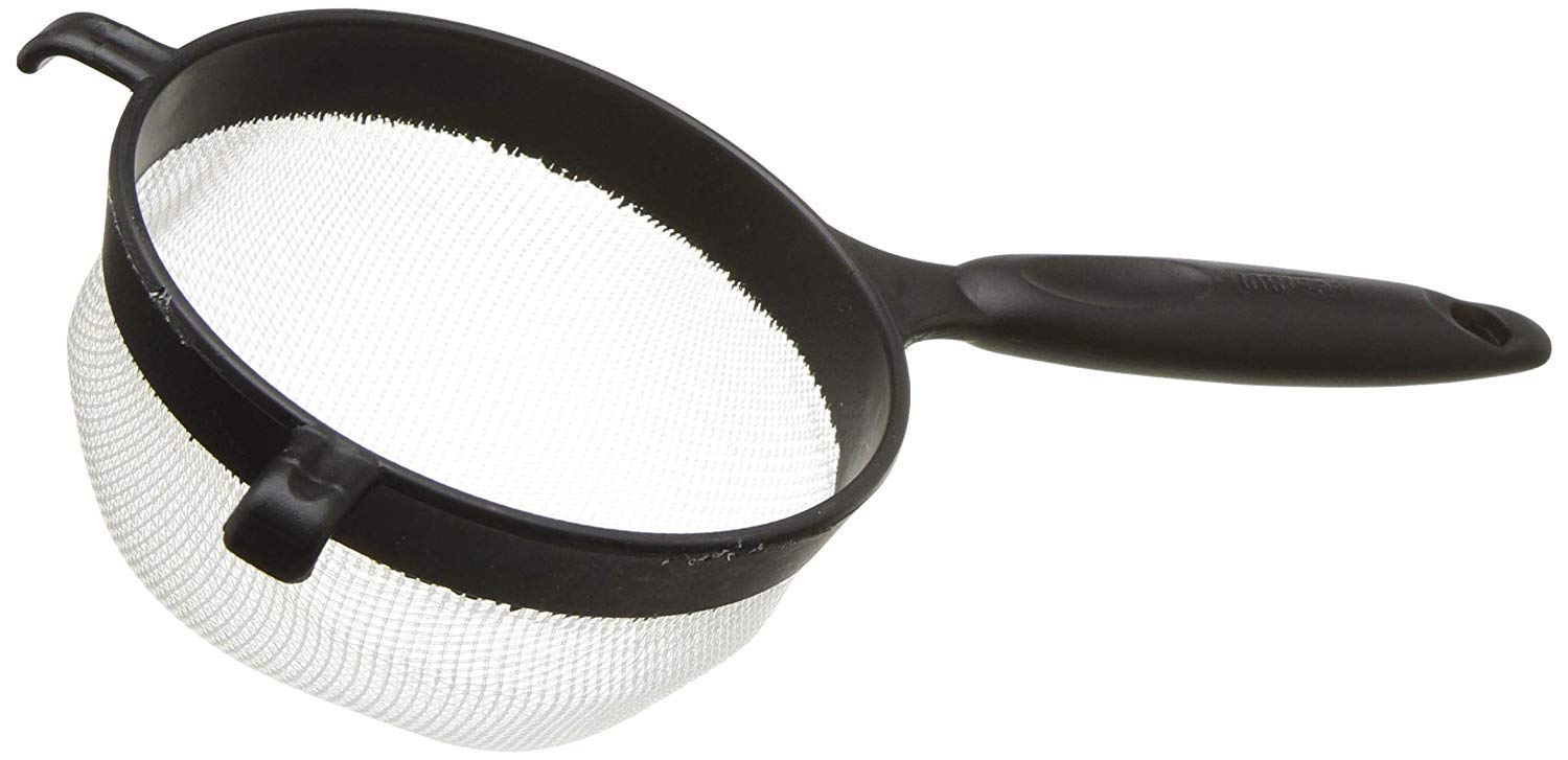 Imusa Usa Imu-71133W Plastic Strainer 6-Inch, Black