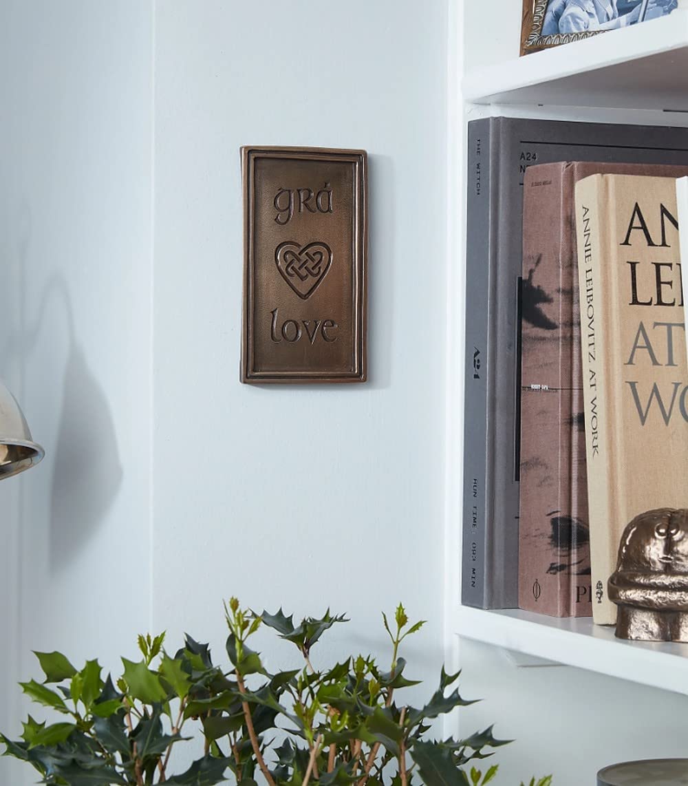 Wild Goose Studio Love Gra Clann Plaque, Bronze Coated Resin Wall Sign, 5.5 x 3 inch
