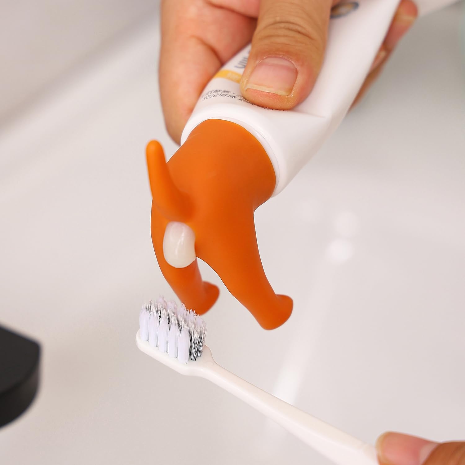 LenCiDinini Pooping Dog Butt Toothpaste Topper - Silicone Dog Toothpaste Dispenser, Yellow, Model 001DG, Gag Gift Squeezer