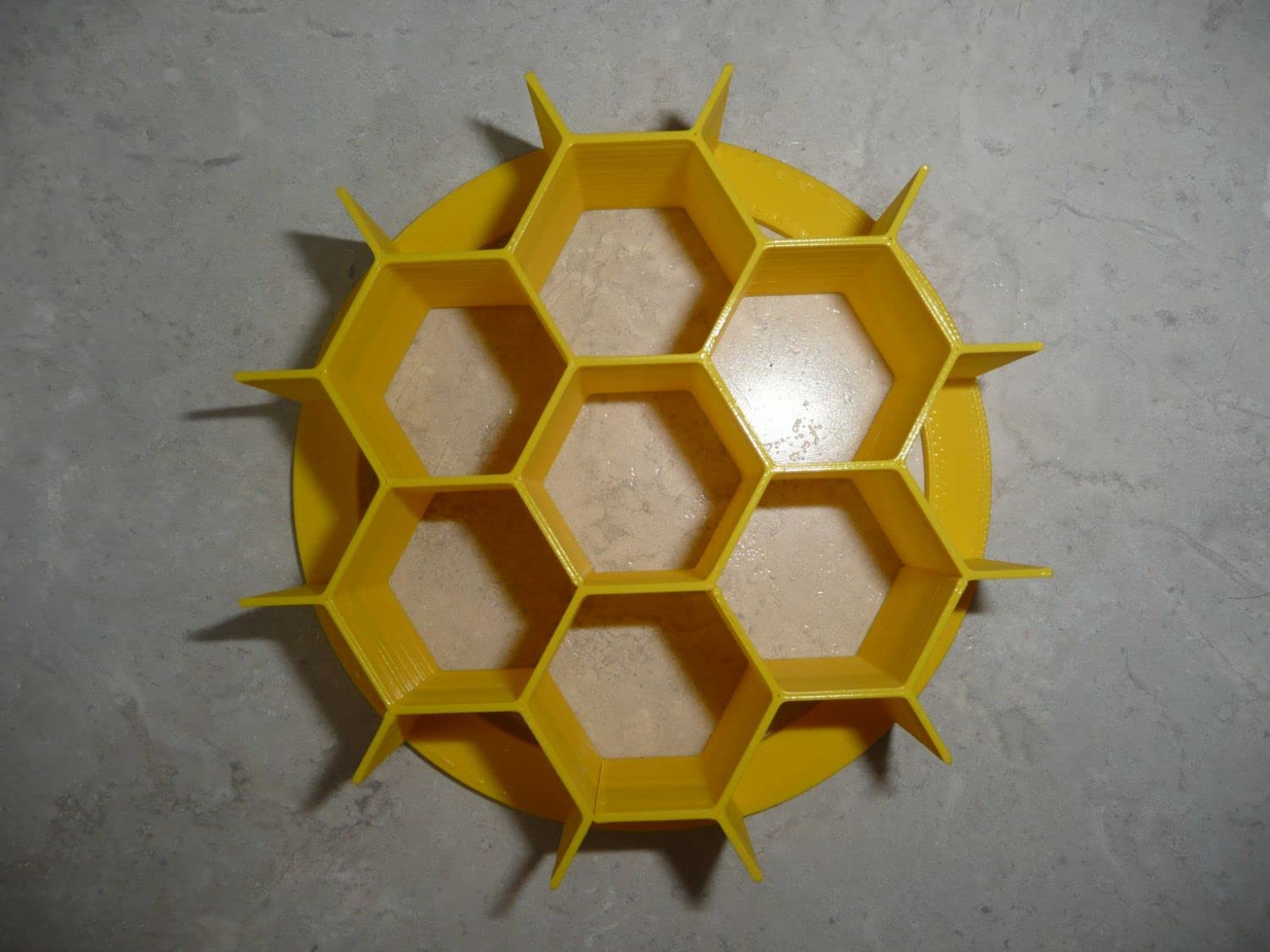 Yngllc Honeycomb Design Pattern Concha Cutter Mexican Sweet Bread Stamp Made In Usa Pr4626, Yellow