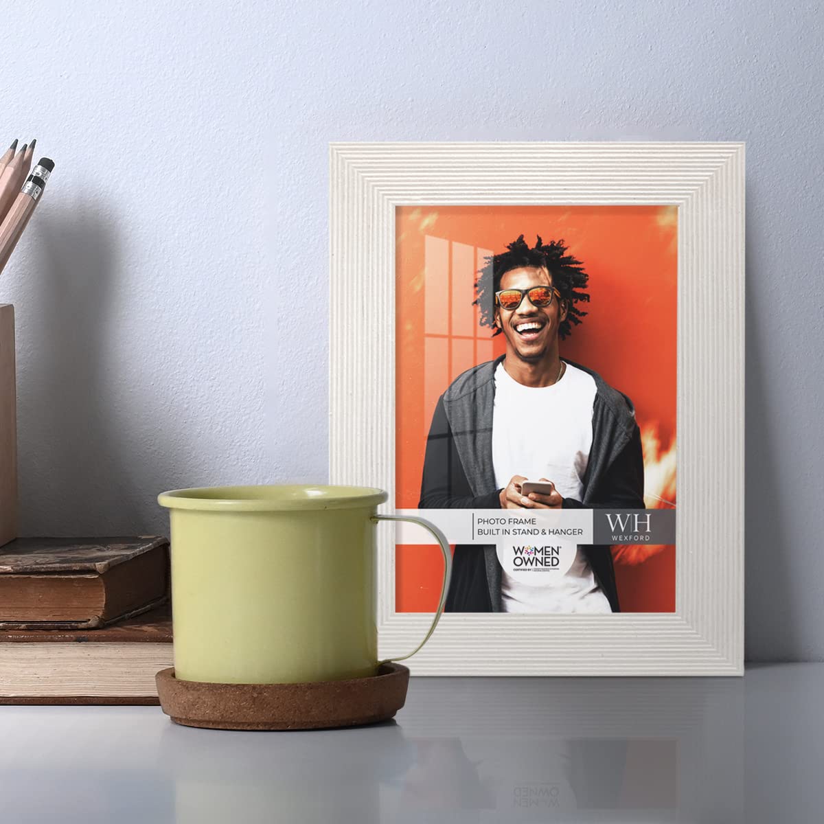 Renditions Gallery 3.5x5 inch Picture Frame Modern Style Wood Pattern and High Definition Glass Ready for Wall and Tabletop Phot