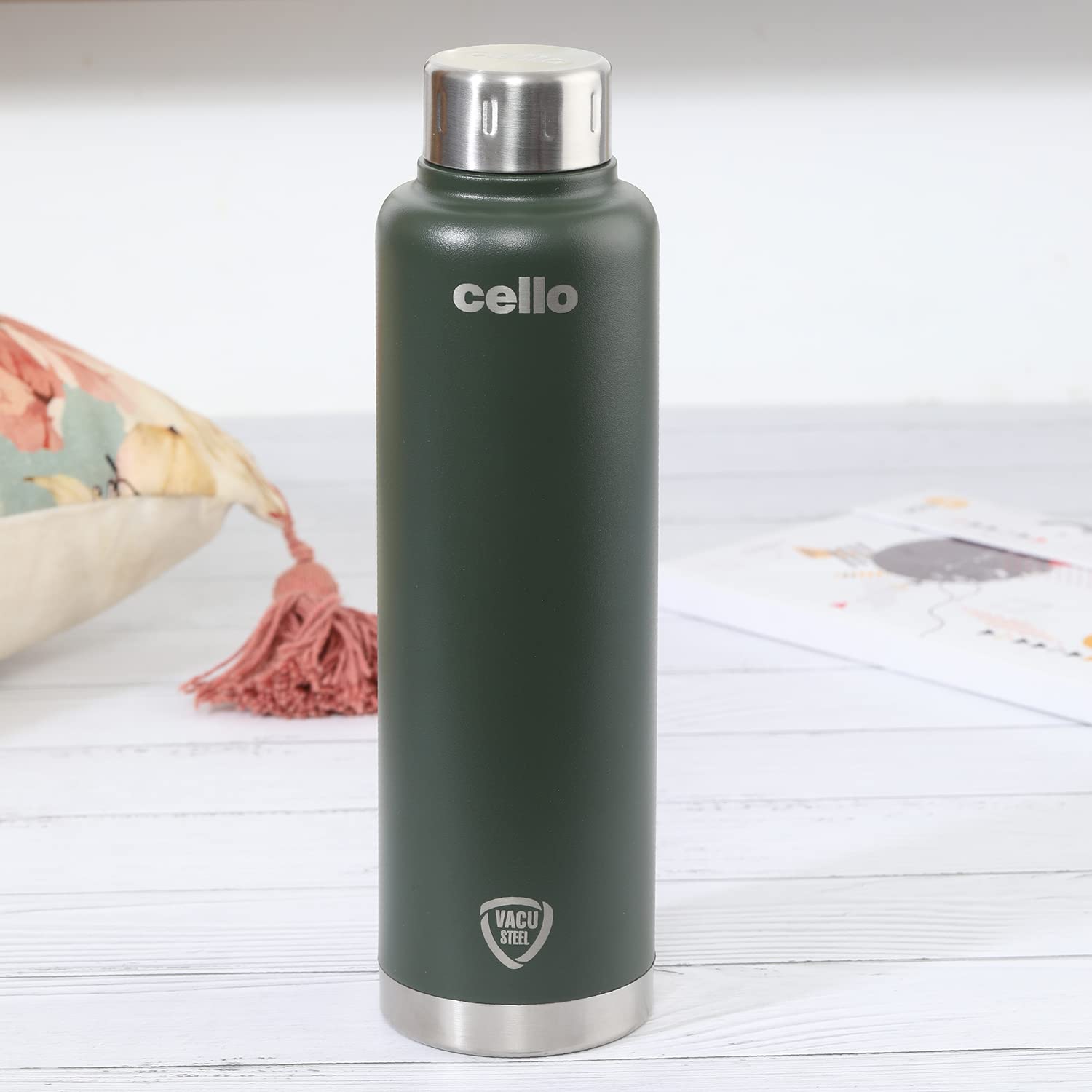Cello Duro Top Double Wall Stainless Steel Water Bottle, 1 Unit, 750 Ml, Military Green
