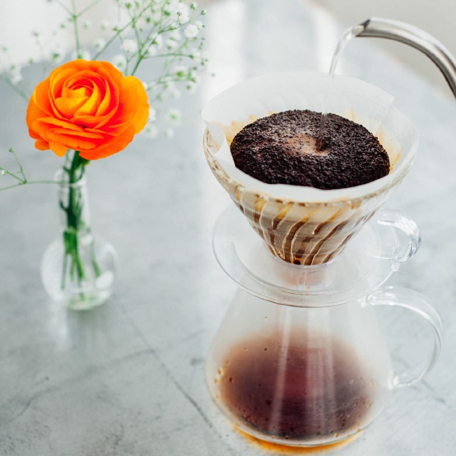 'Simply Hario'' Glass V60 Pour Over Set