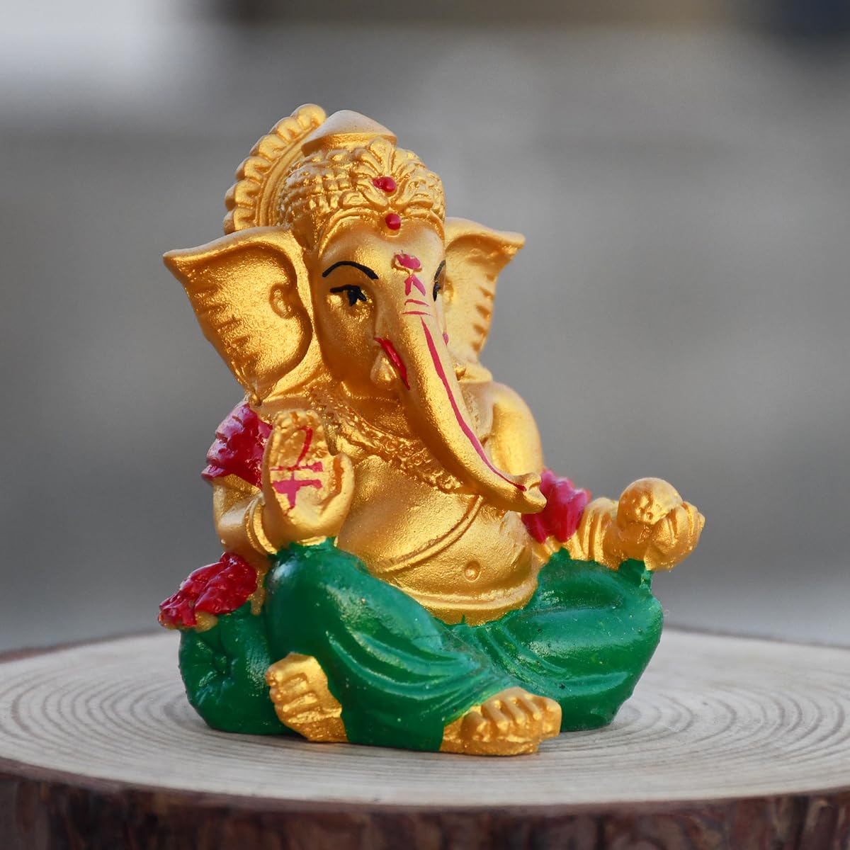 Saugat Traders Gold Ganesh Ji Murti For Car Dashboard Home Temple Ganesha Idol Showpiece Good Luck Gift Ganpati Statue Diwali Gi