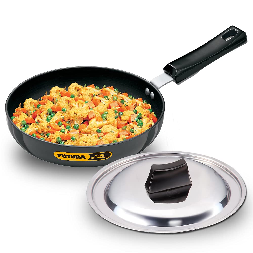 Hawkins Futura 20 Cm Frying Pan, Hard Anodised Fry Pan With Stainless Steel Lid With Extra Height And Rounded Sides, Black (Af20