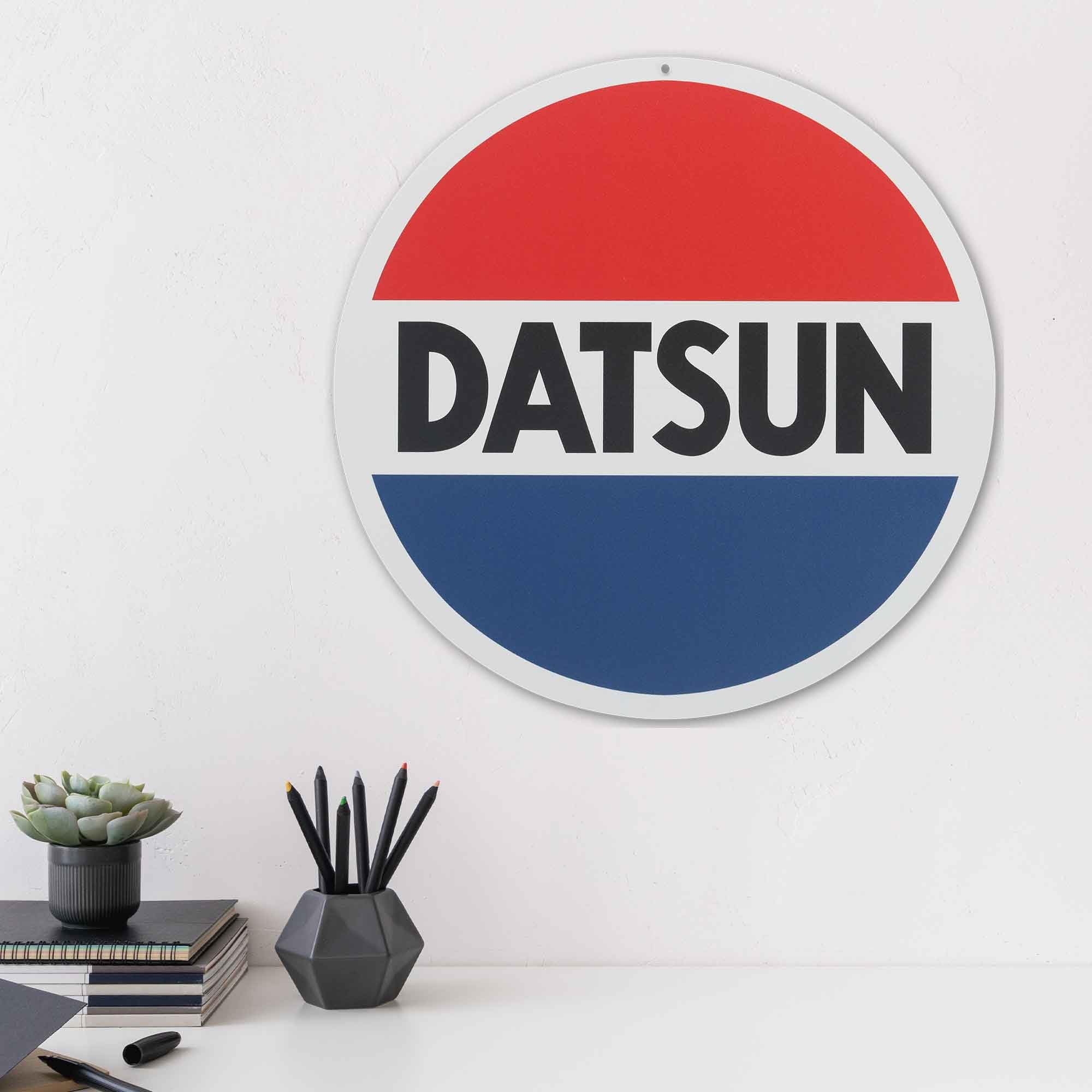 Nissan Datsun Logo Round Metal Sign - Classic Datsun Wall Decor for Garage, Shop or Man Cave