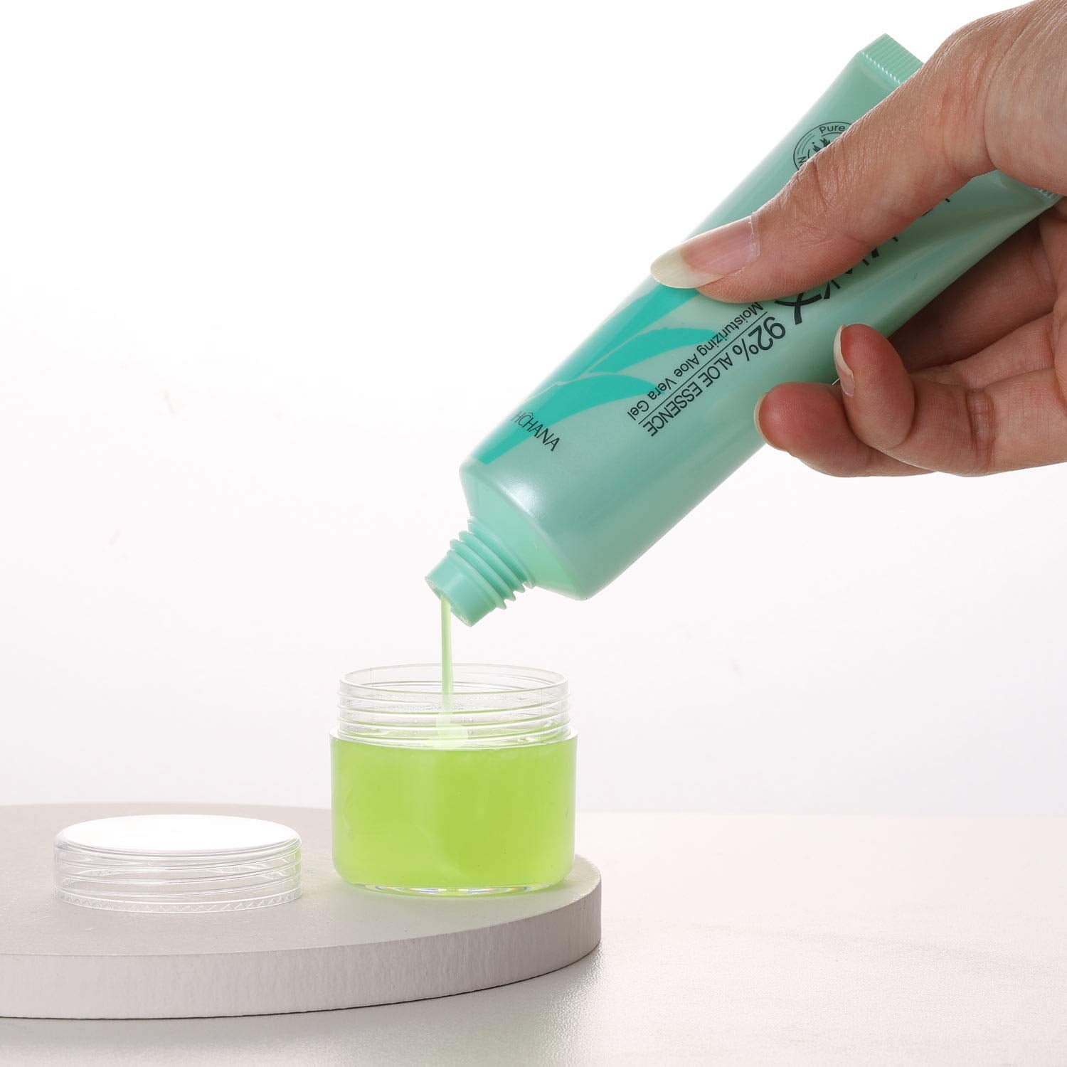 100 Pieces Clear Plastic Sample Containers 20G Empty Jars Cosmetic Containers With Lids Leak Proof Lip Balm Containers