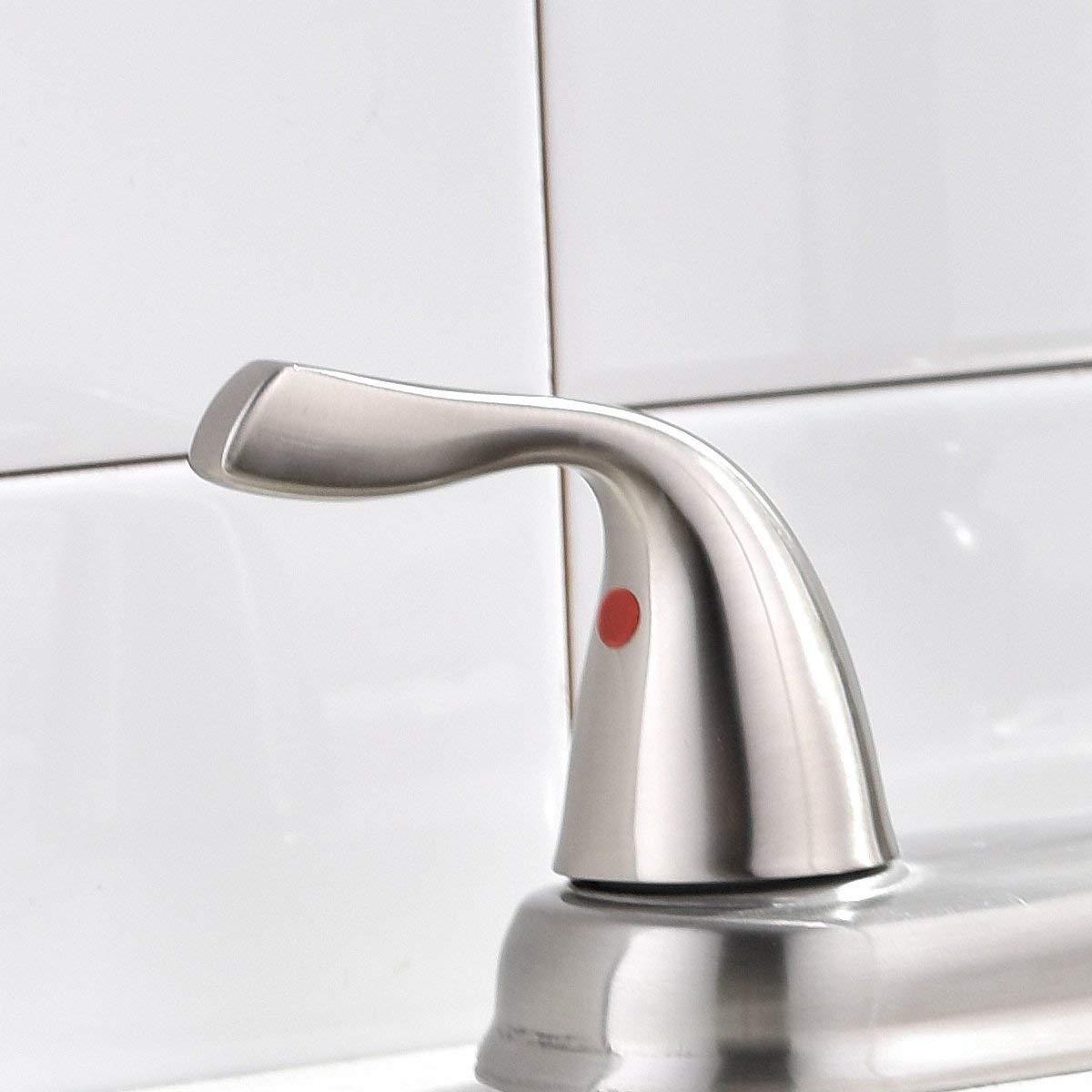 Shaco Stainless Steel Two Handle Kitchen Faucet With Sprayer,High Arch 360 Swivel Kitchen Faucet Side Sprayer For Sink 3 Hole 4