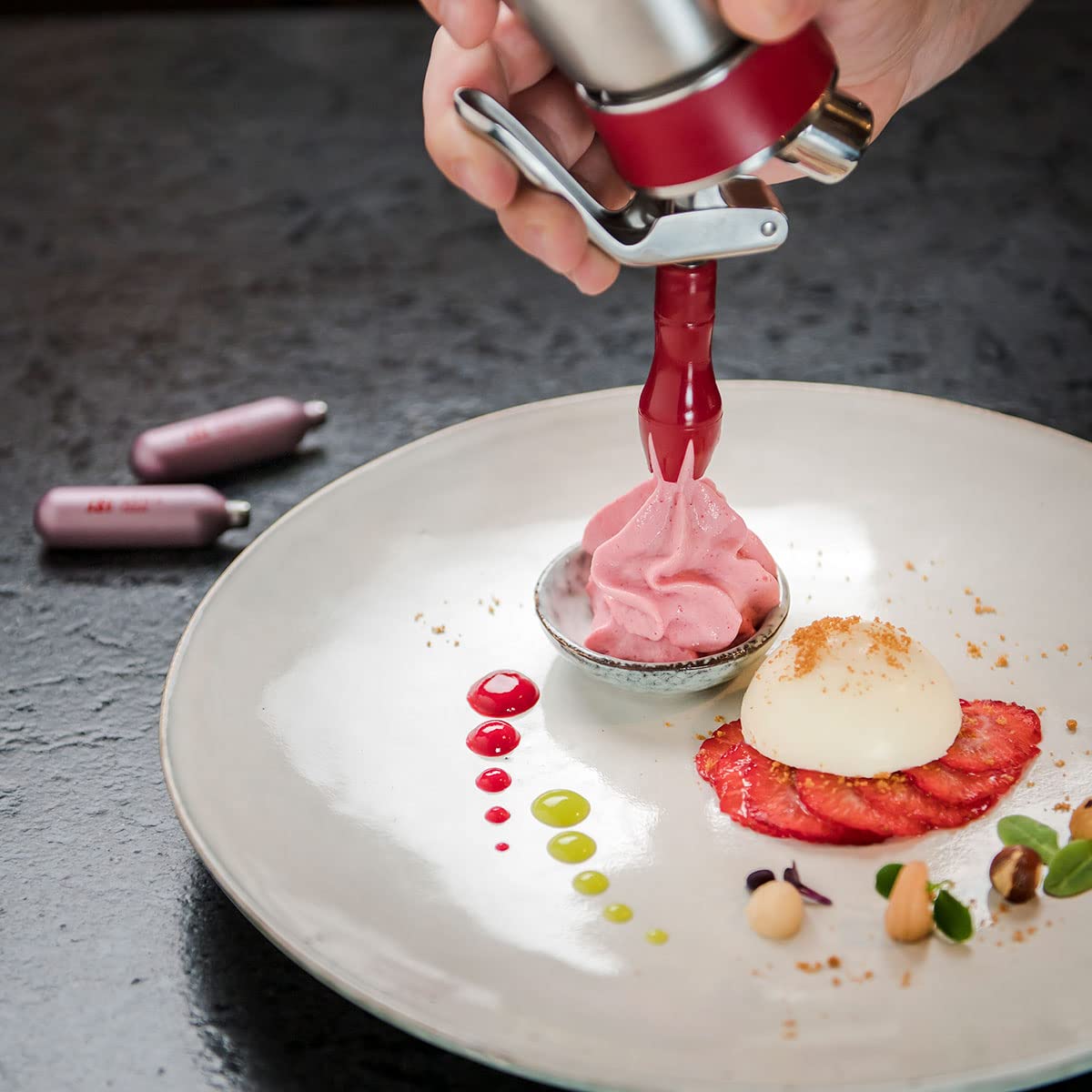 Isi North America Gourmet Cream/Food Whipper For All Hot And Cold Applications, 1 Quart, Stainless Steel/Red