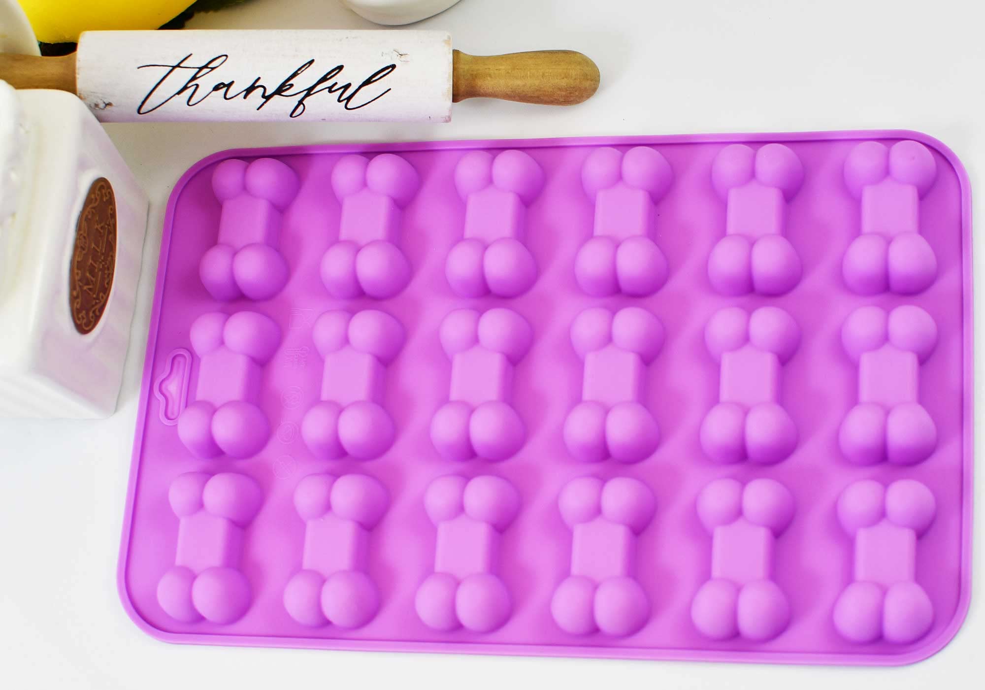 Halloween Silicone Mold Ice Cube Tray Scary Fun Candy Chocolate Mould Oven Safe (Bones)