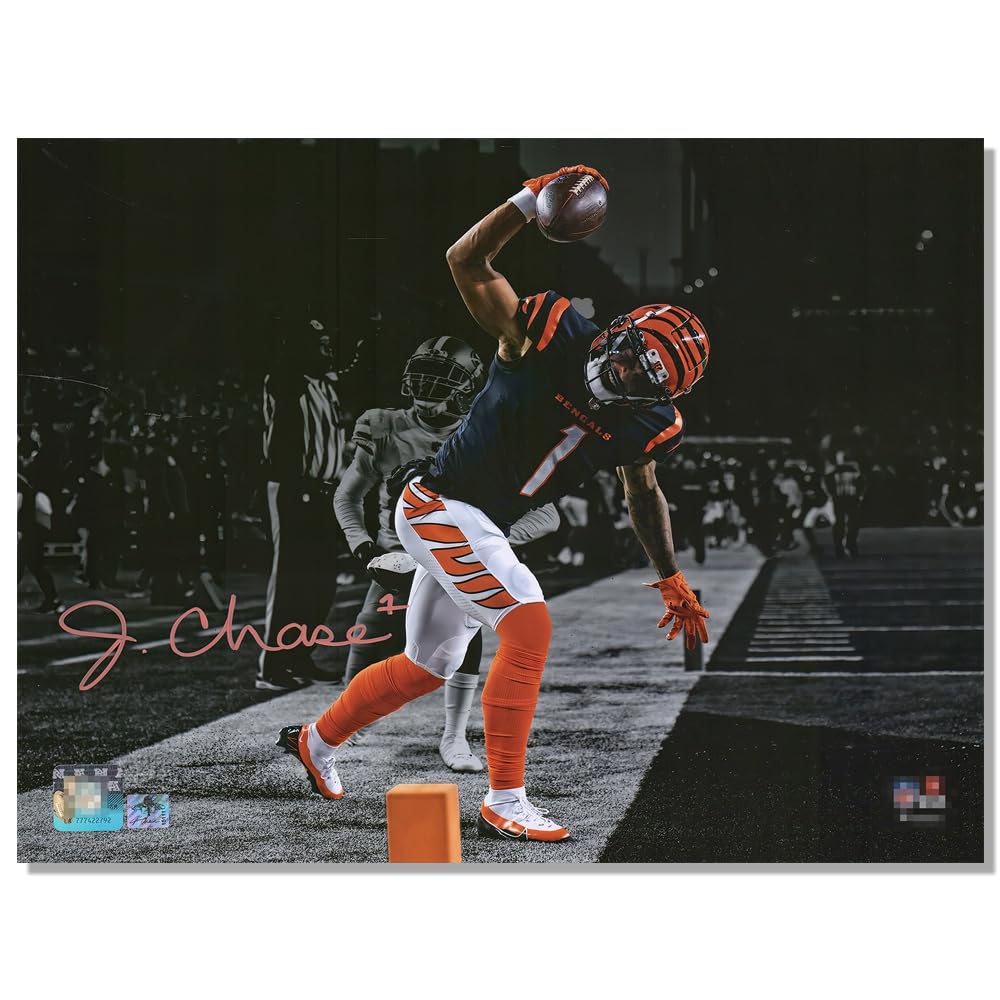 Whzkcyh 2025 Rugby Star JaMarr Chase Poster For Kids Bedroom Wall Decor-Football Superstar Signed Posters Canvas Art Print Pict