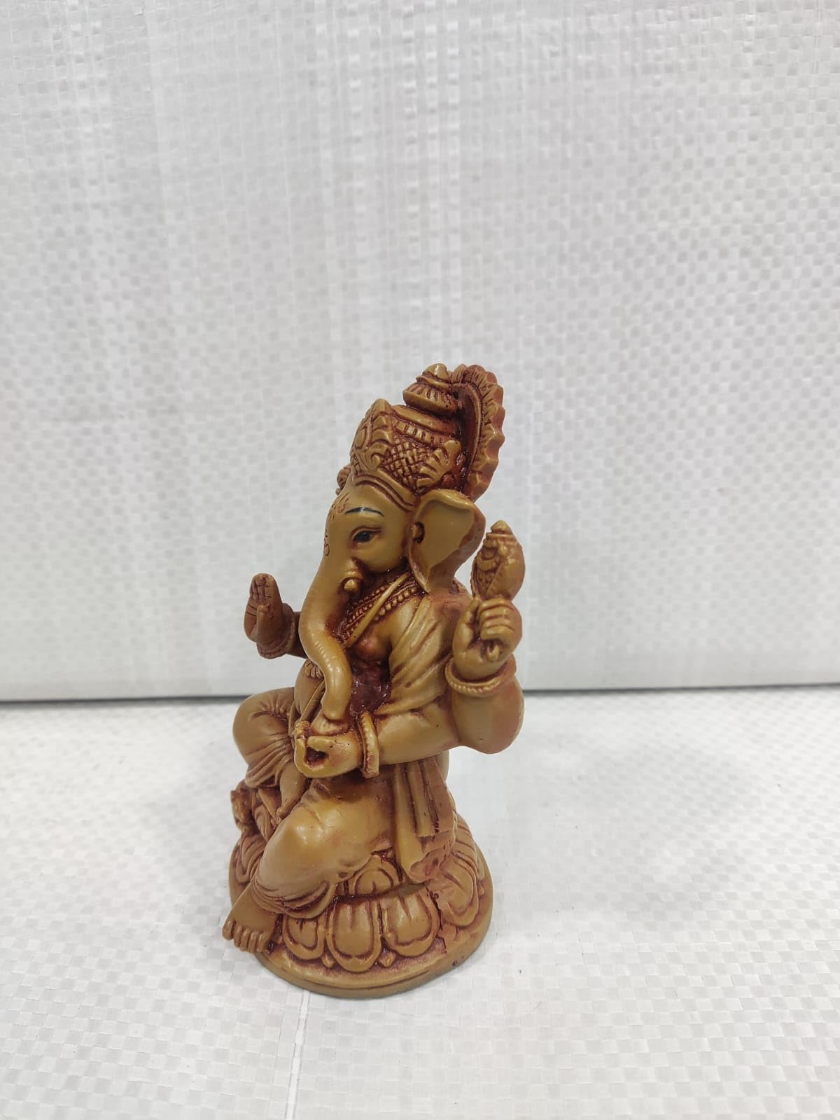 Pratima Ganesh Ji Ki Murti Sitting Base Beautiful Ganesha Statue Home Decorative Showpiece Lord Ganesha Idol Marble Ganpati Bapp