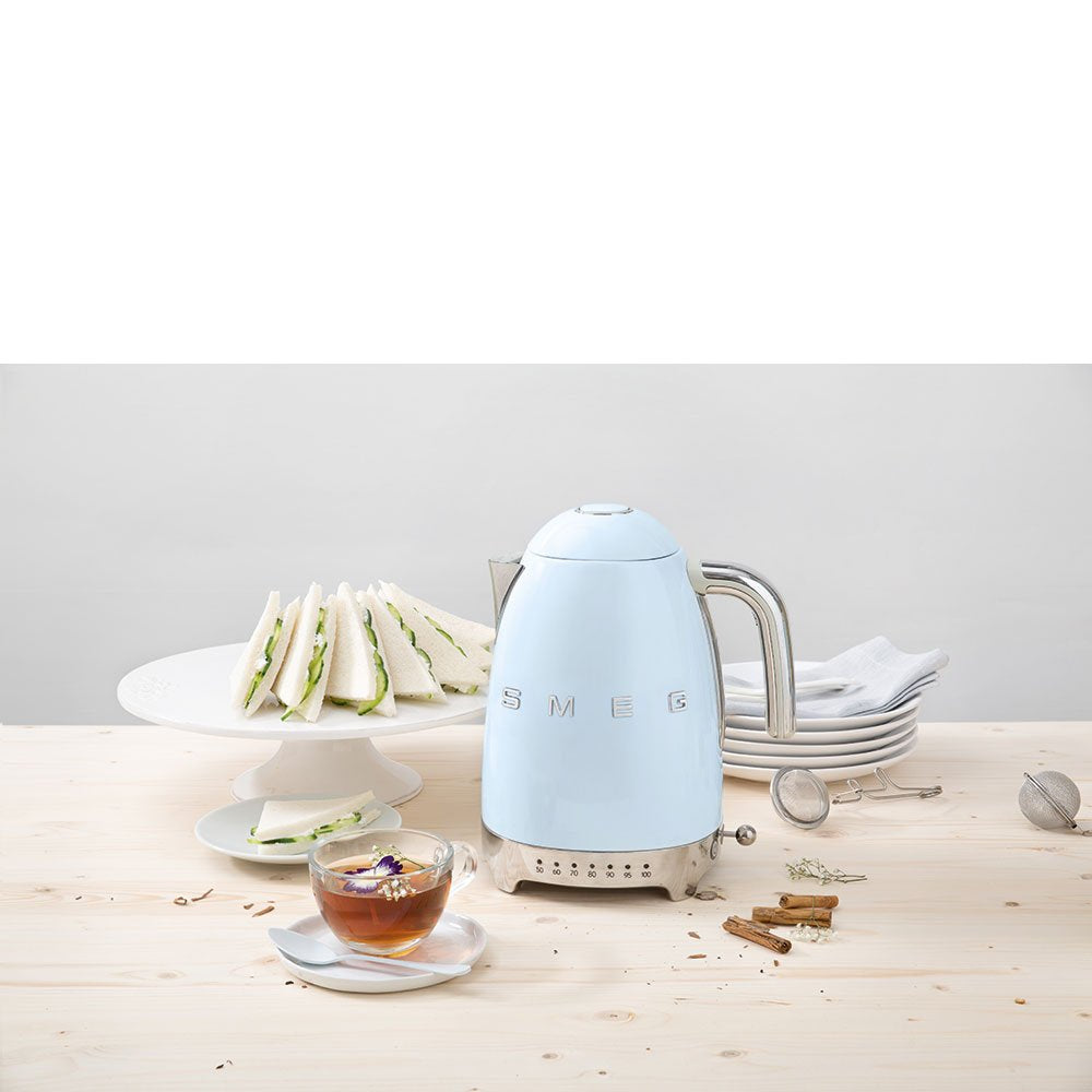 Smeg 50'S Retro 7 Cup Stainless Steel Variable Temperature Electric Kettle With 7 Temperature Settings, Led Display, Swivel Base