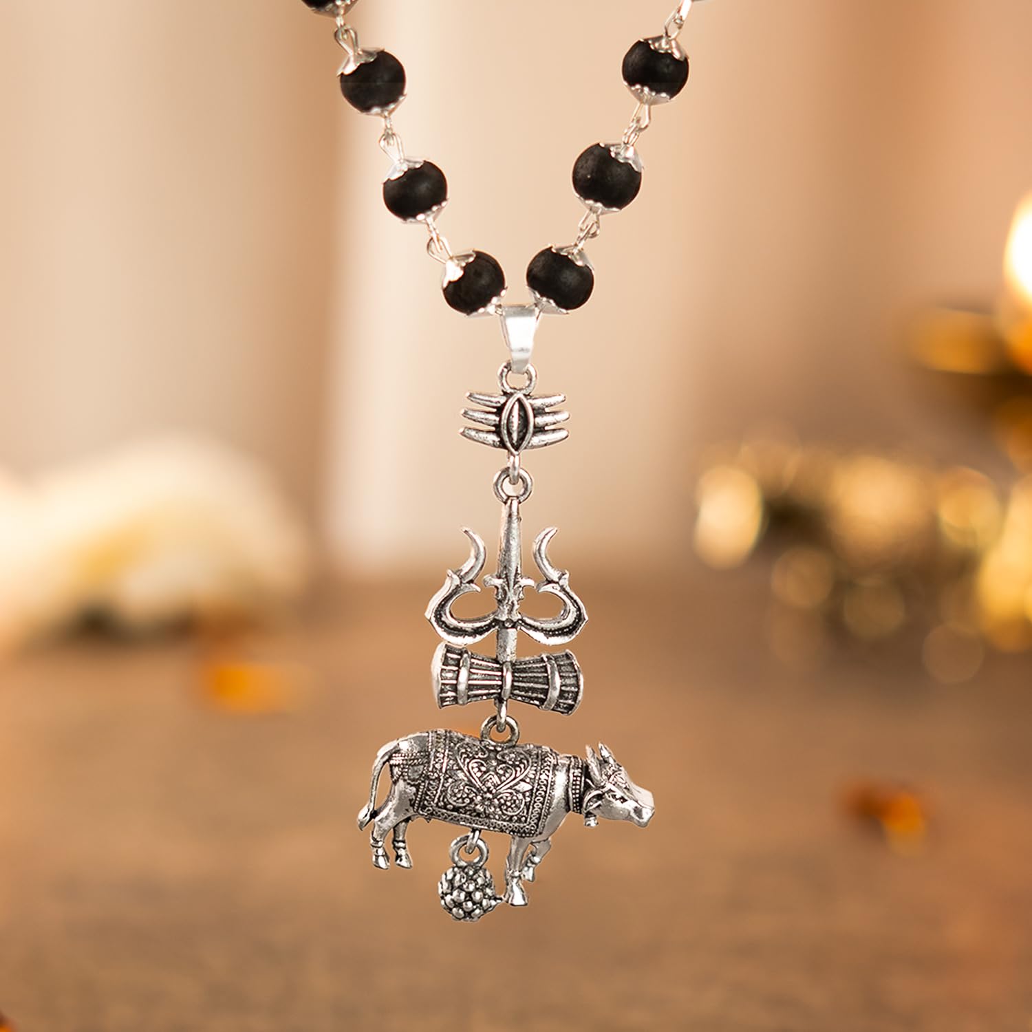 7Mm Silver Capped Karungali Mala With Shiv Third Eye Trishul Damru With Nandi Brass Pendant