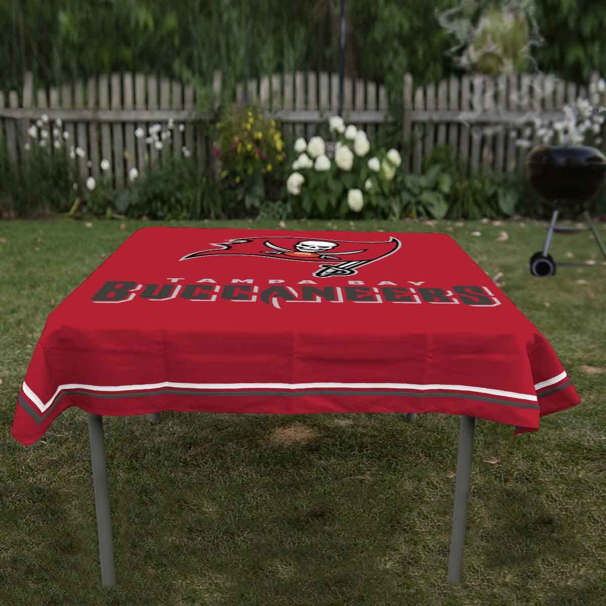Wincraft Tampa Bay Buccaneers Logo Tablecloth And Square Table Cover Overlay