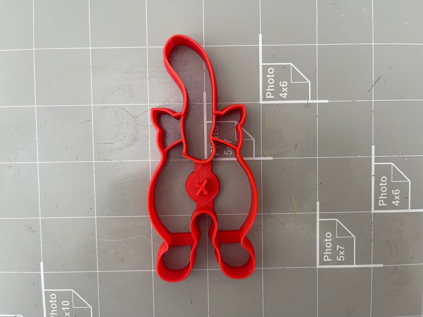 Cat Butt Cookie Cutter (5.0 Inch)