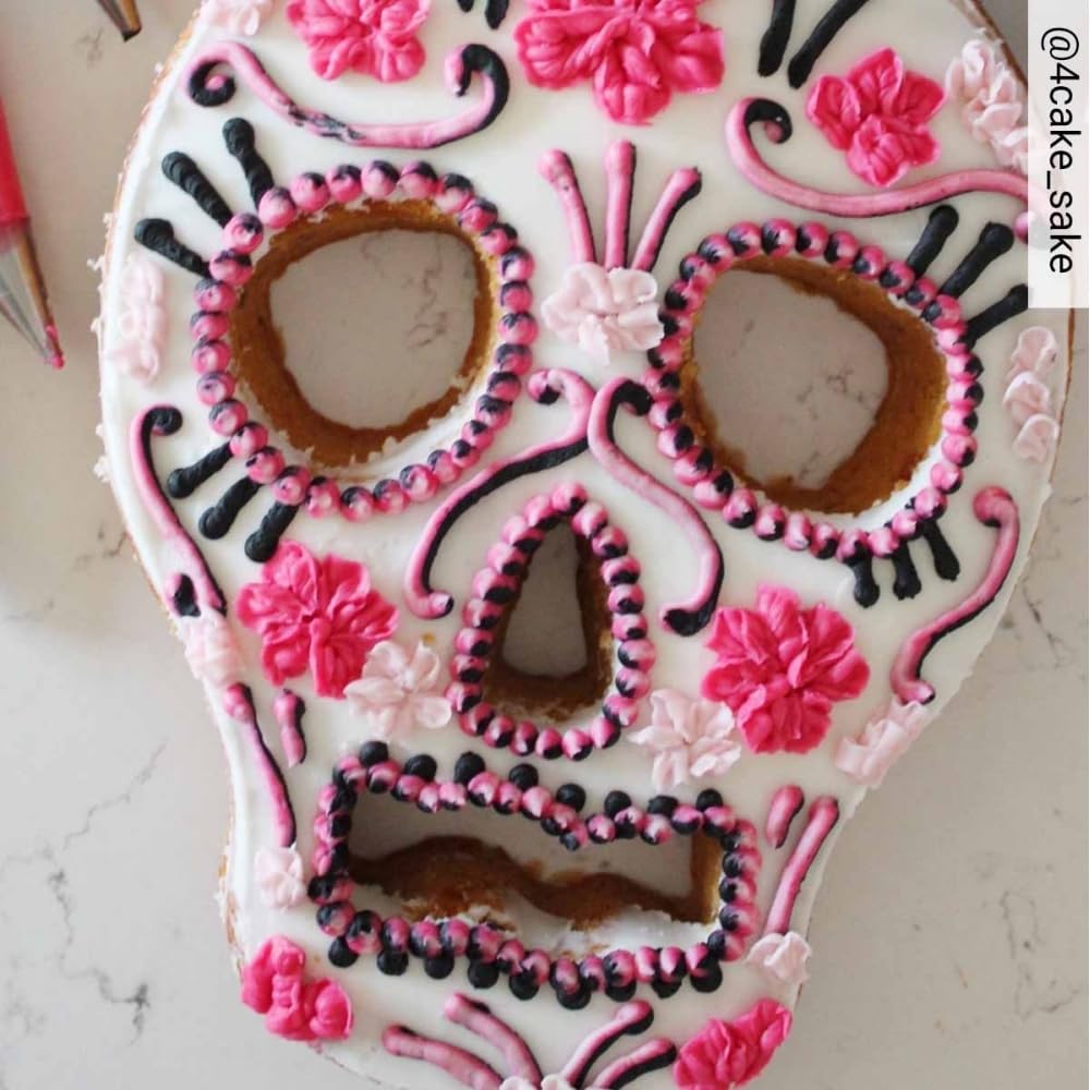 Wilton Skull Cake Pan with Flutes
