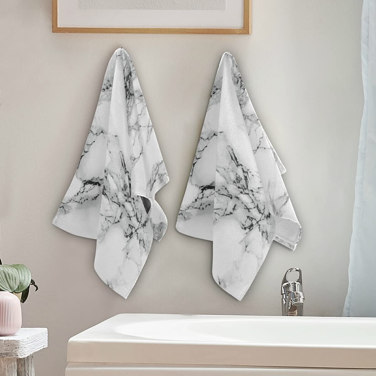 Giwawa Marble Hand & Face Towels 2 Pcs Absorbent White Marble Prints Soft Stone 28.3X14.4In