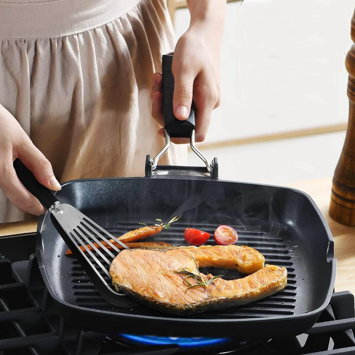 Fongluan Stainless-Steel Slotted Flex Fish Turner, Set Of 2, Kitchen Spatulas For Nonstick Cookware, Cooking Utensils For Flippi