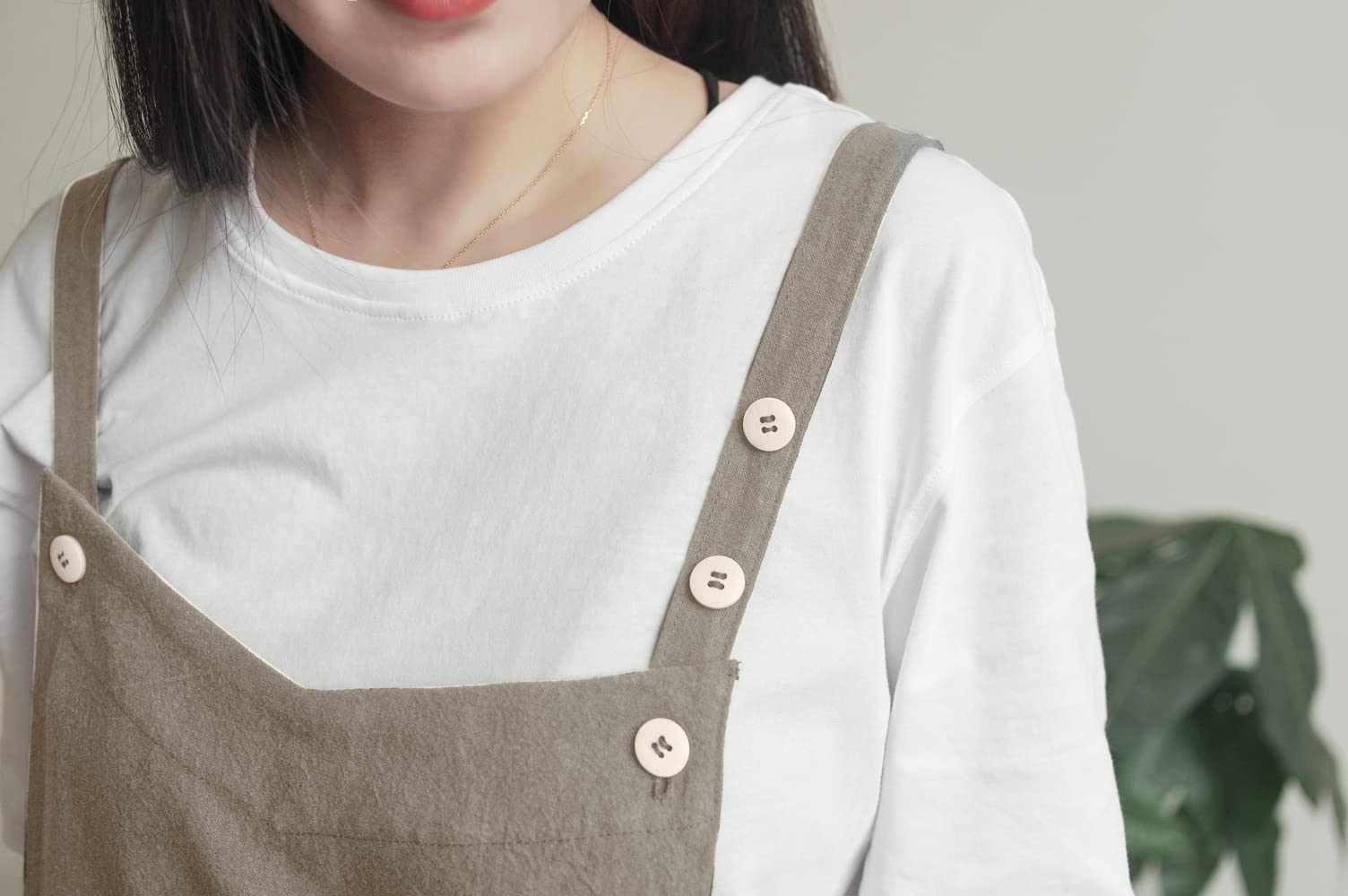 Bbybbs Kitchen Apron Japan Style Cotton Linen Two Pockets Adjustable H Shoulder Straps (Khaki)