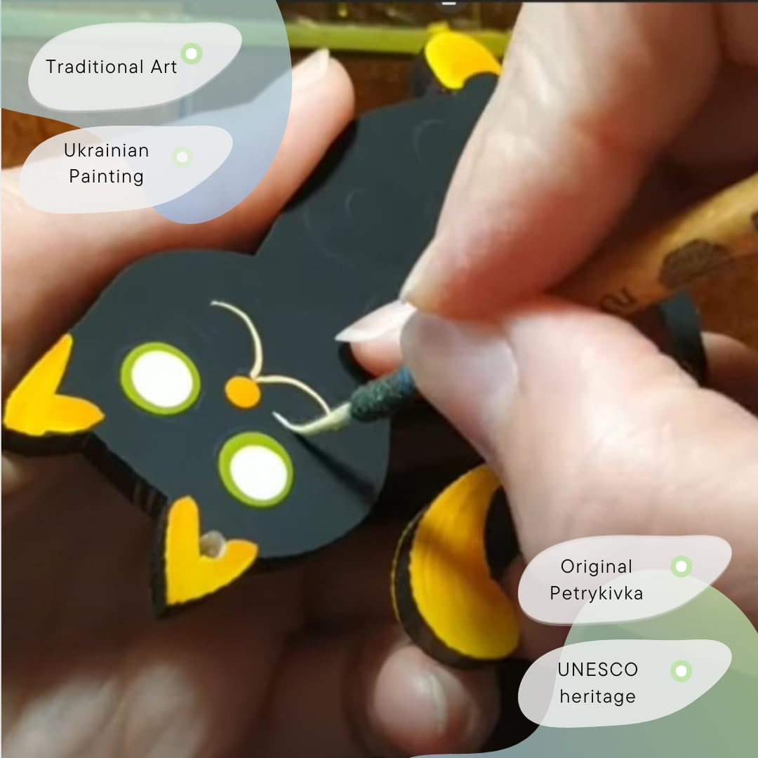 Funny Cat Christmas Ornament 3,3 ? 2,8 ? 0,2 Inch | 7 ? 8,5 ? 0,5 cm Wooden Flat Hand-painted Both Sides Cats Christmas Decorati